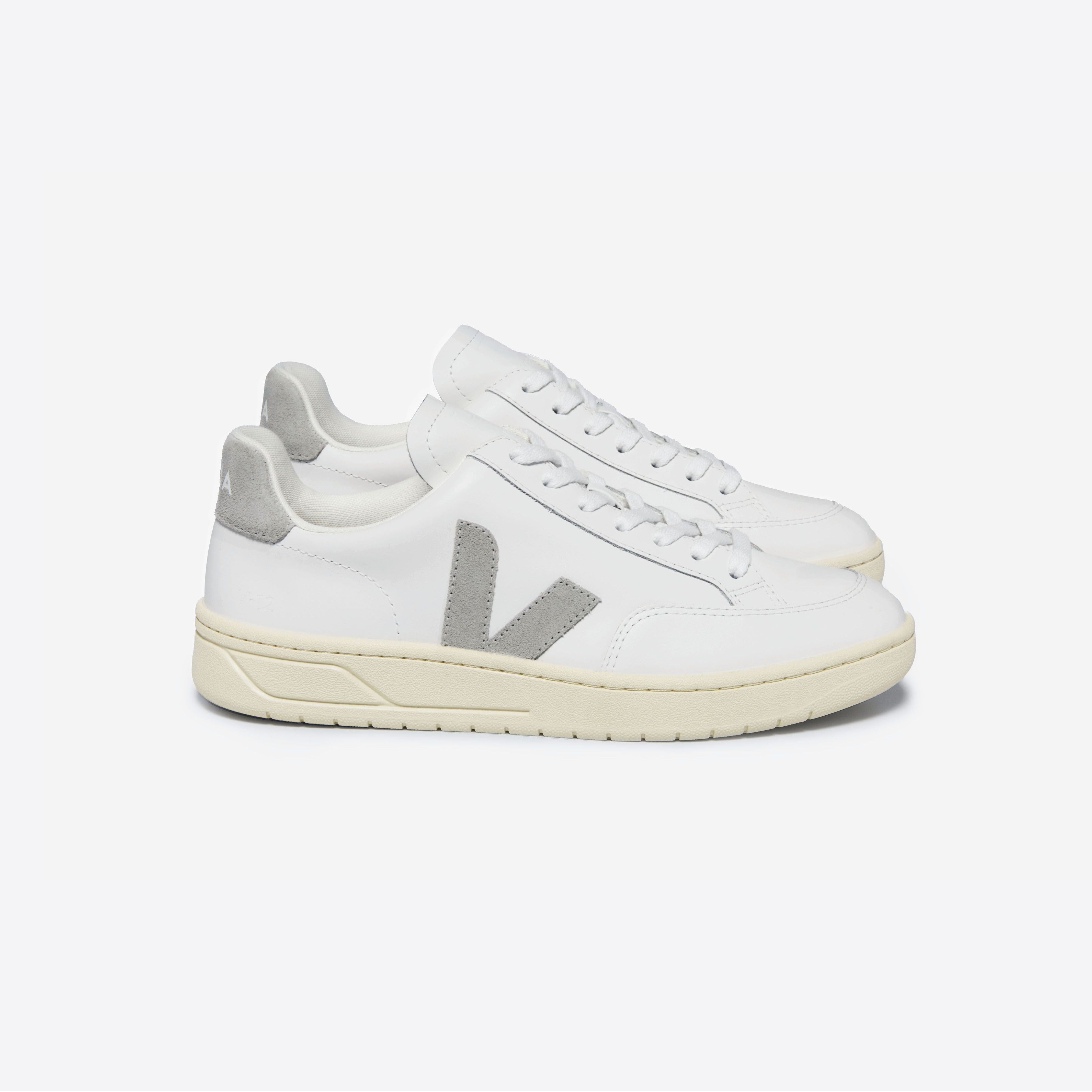 VEJA Sneaker "V-12 LEATHER" Weiß (Extra White Light Grey) 45