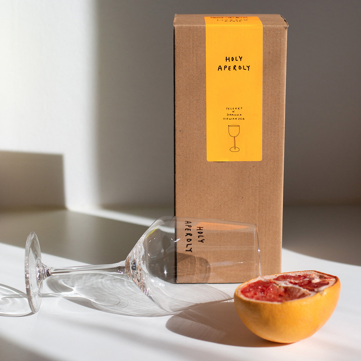 Selekkt "Glas by Johanna Schwarzer × selekkt"