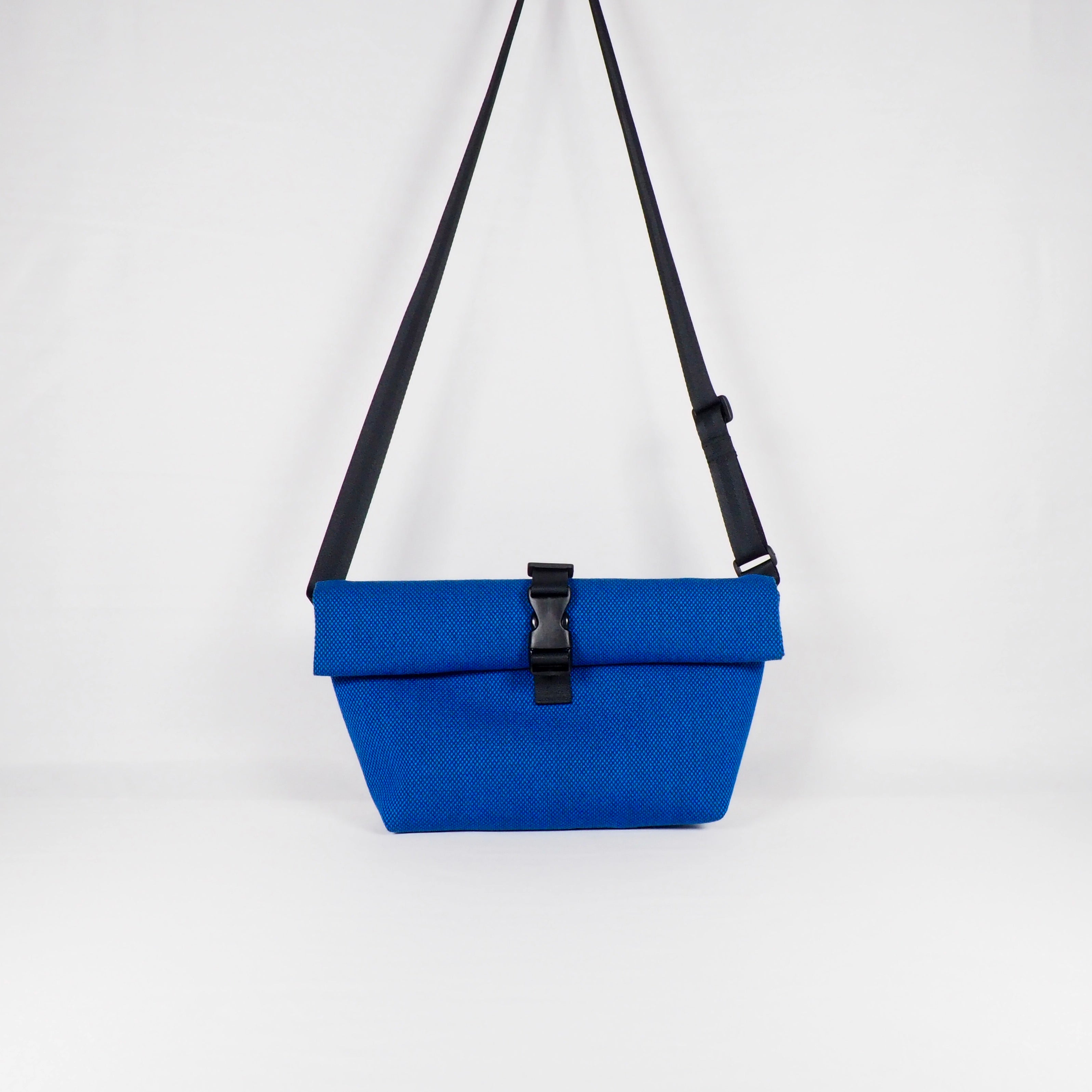wassi handmade Bauchtasche eckig