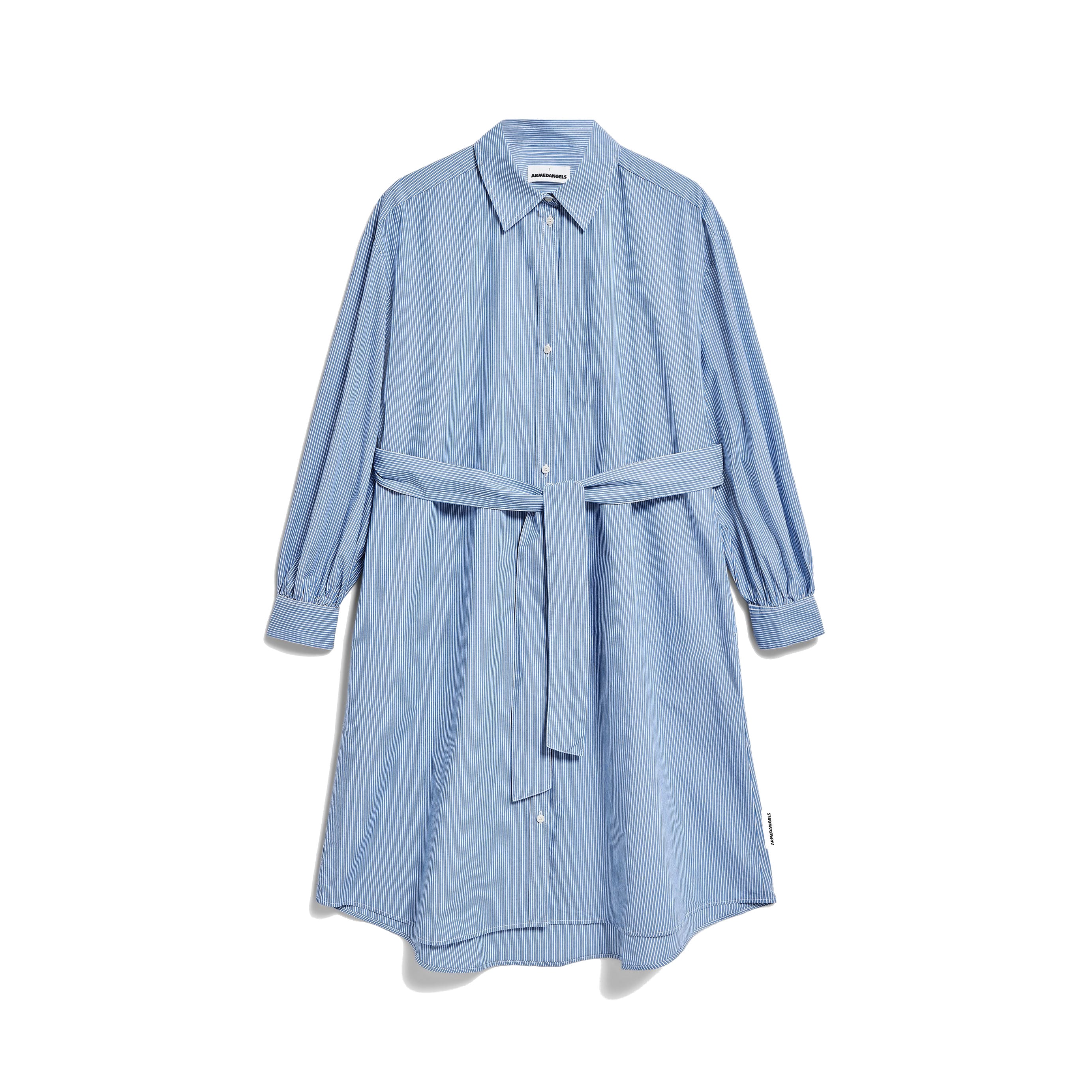 Blaues Hemdblusenkleid mit dezenten Streifenmuster, Knopfleiste und passendem Bindegürtel.