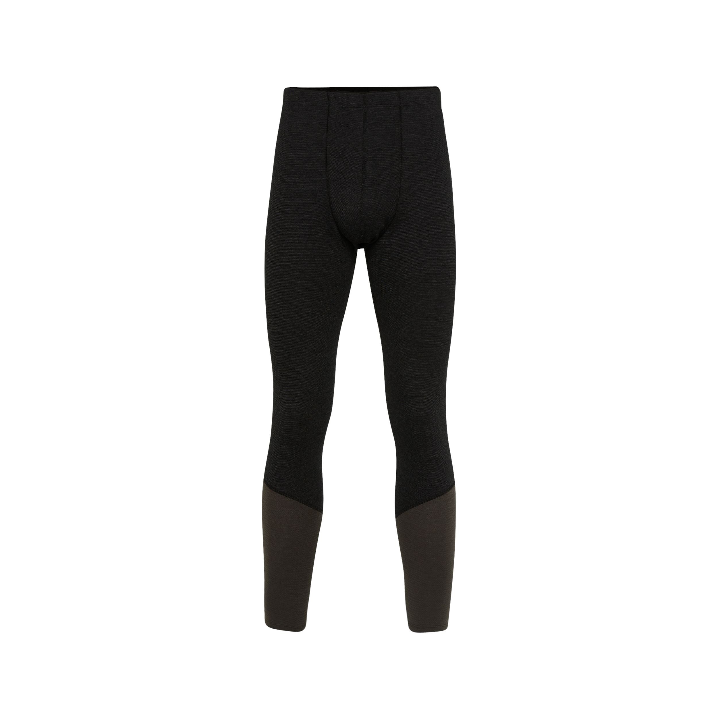 Schwarze und dunkelgraue Herren-Thermo-Leggings mit tailliertem Design auf weißem Hintergrund. Die Hose hat eine Naht an den Knien, die einen Farbblock-Look an den Unterschenkeln erzeugt.