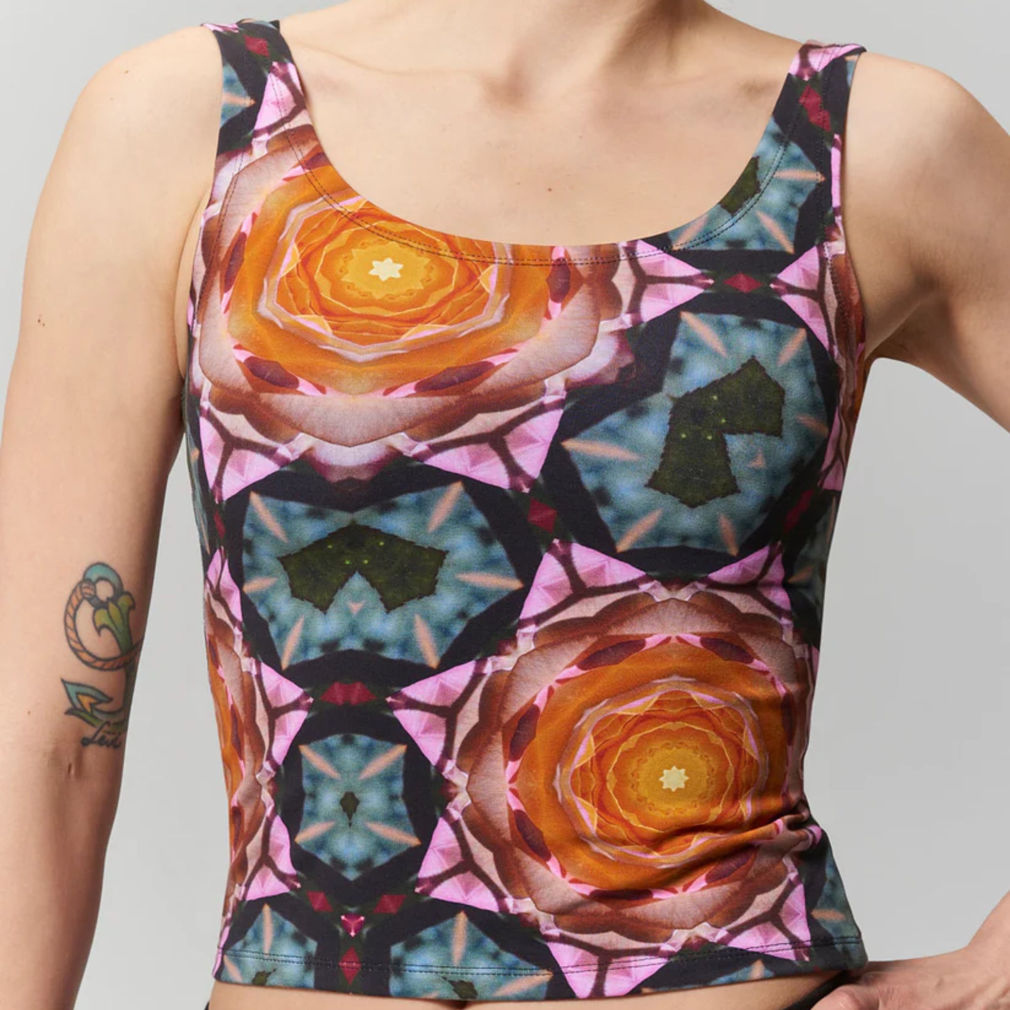 BUDEVI Yoga Top "Asana" La Rosa