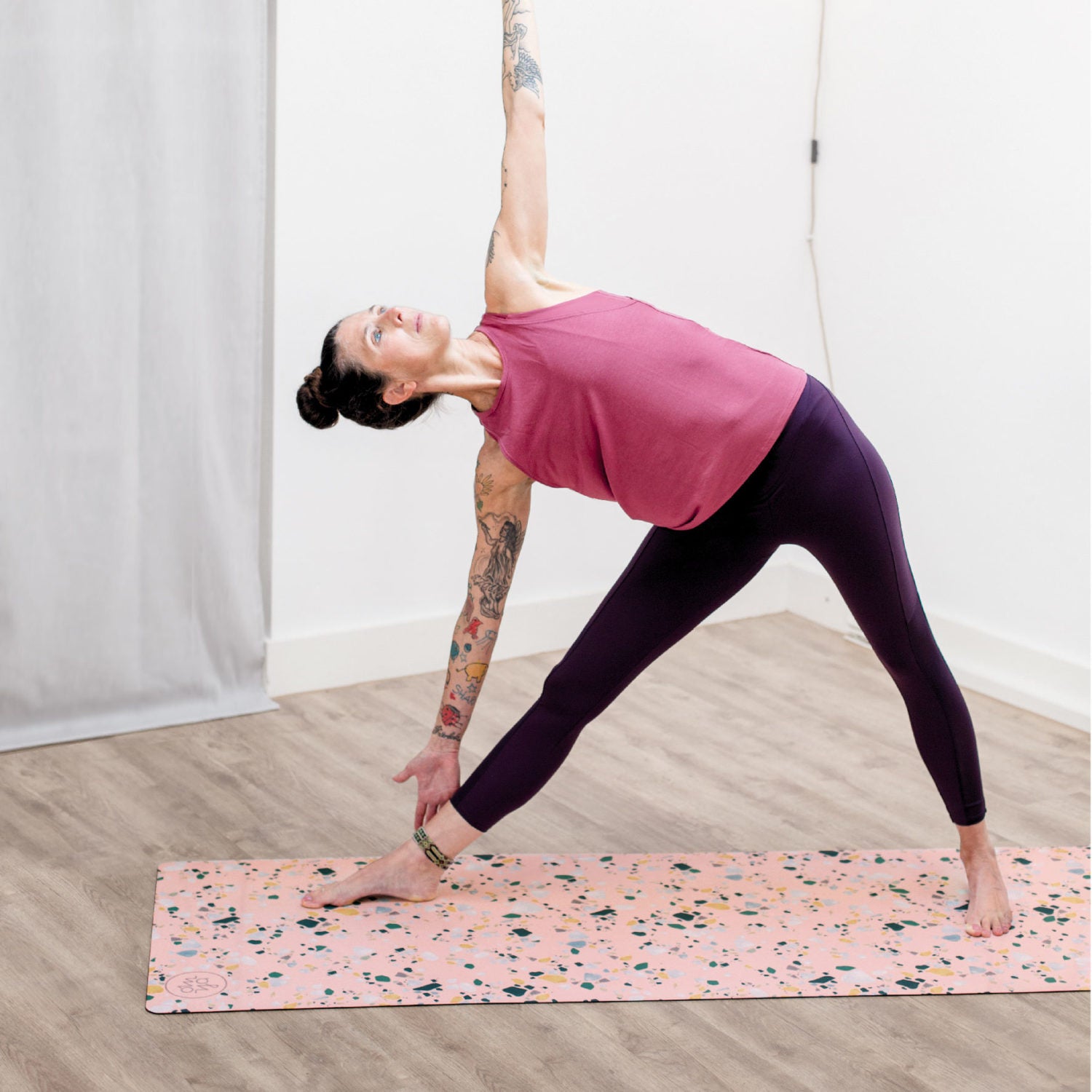OM YA Yogamatte "Rosé Terrazzo" Travel