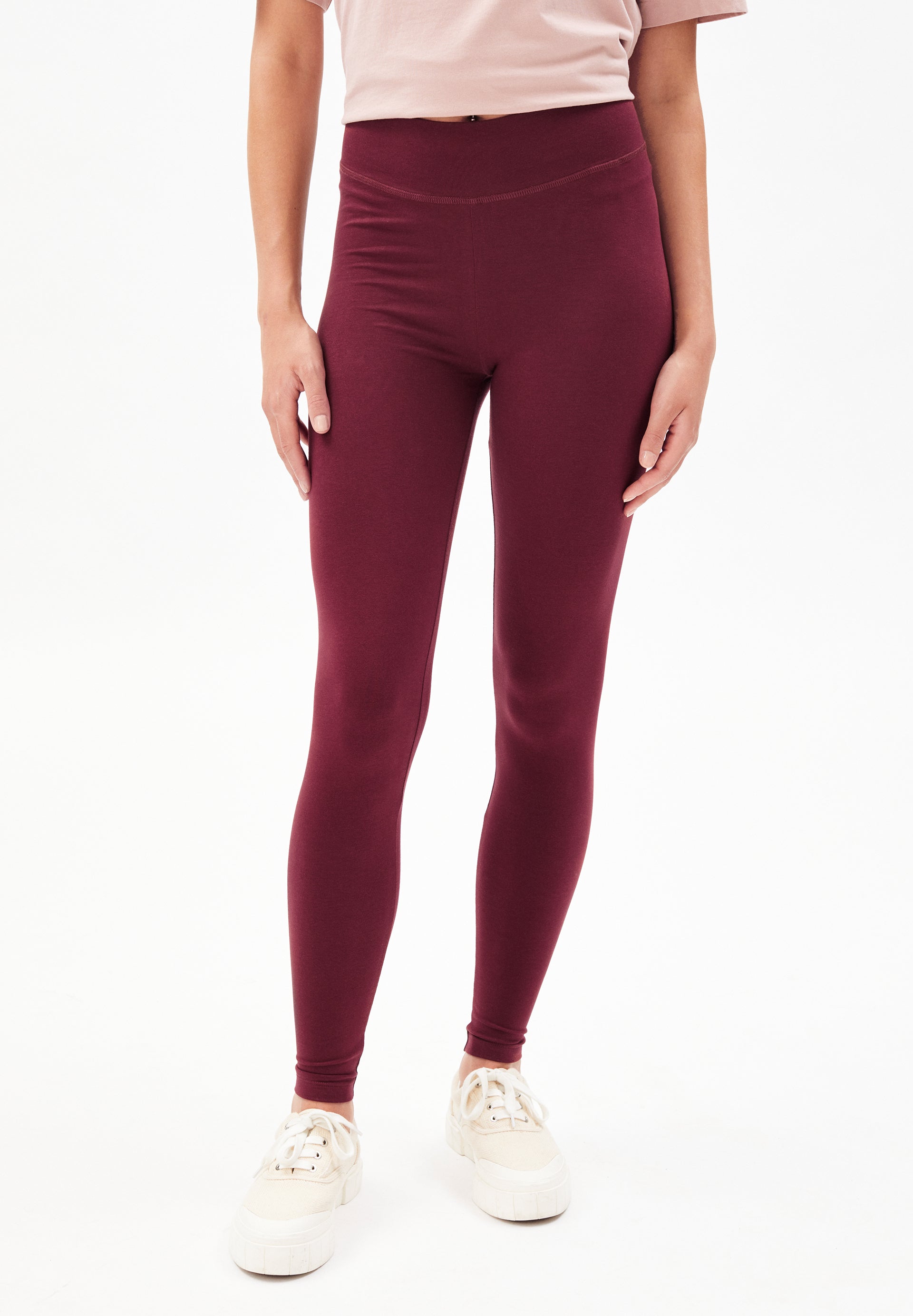 ARMEDANGELS Leggings Regular Fit "FARIBAA" - ruby red