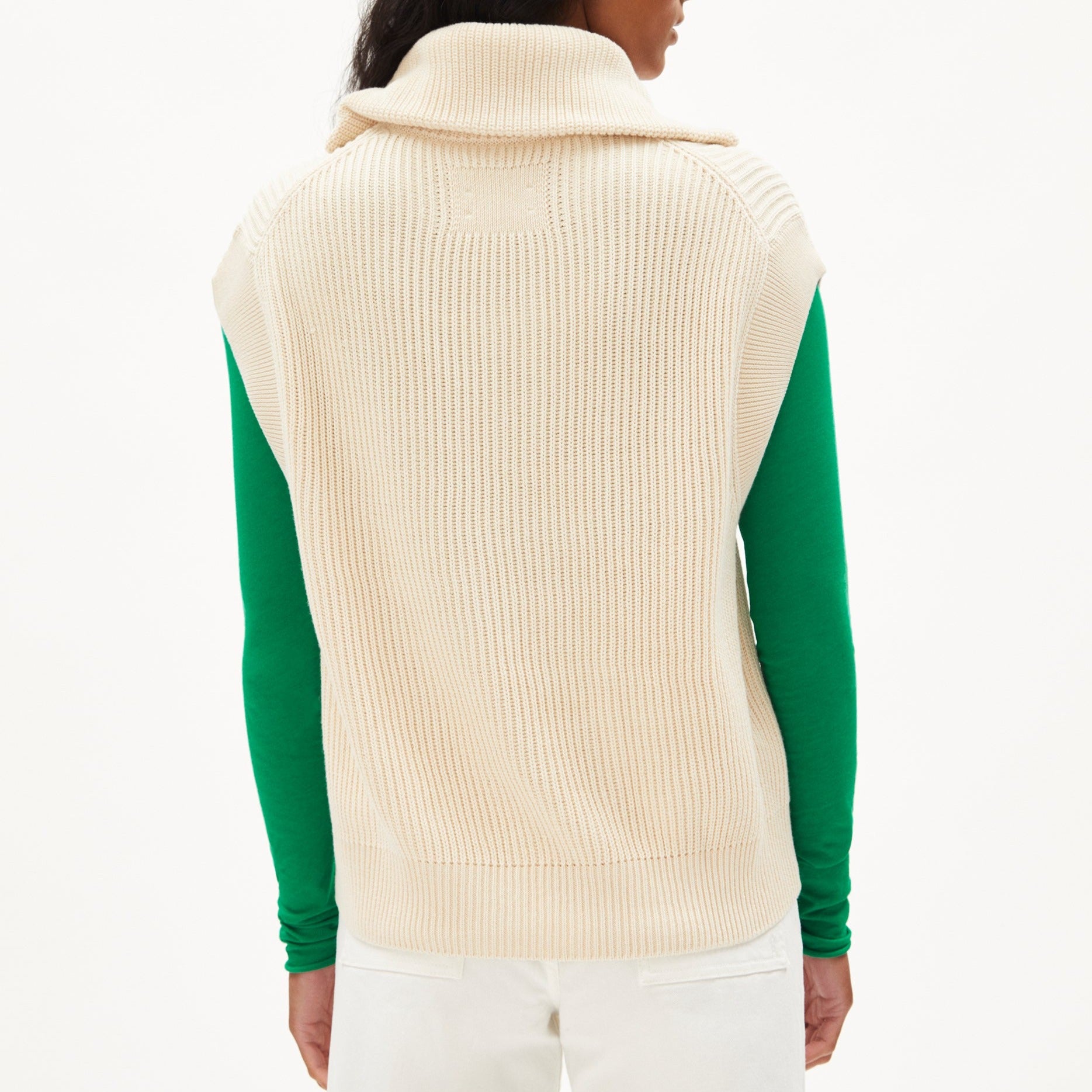 ARMEDANGELS Pullunder Loose Fit "AYLAA" - undyed