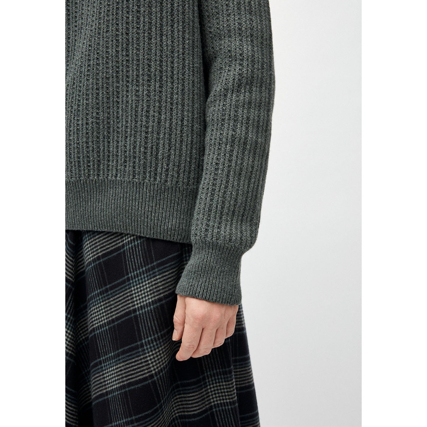 ARMEDANGELS Pullover HINAA juniper green melange (3)