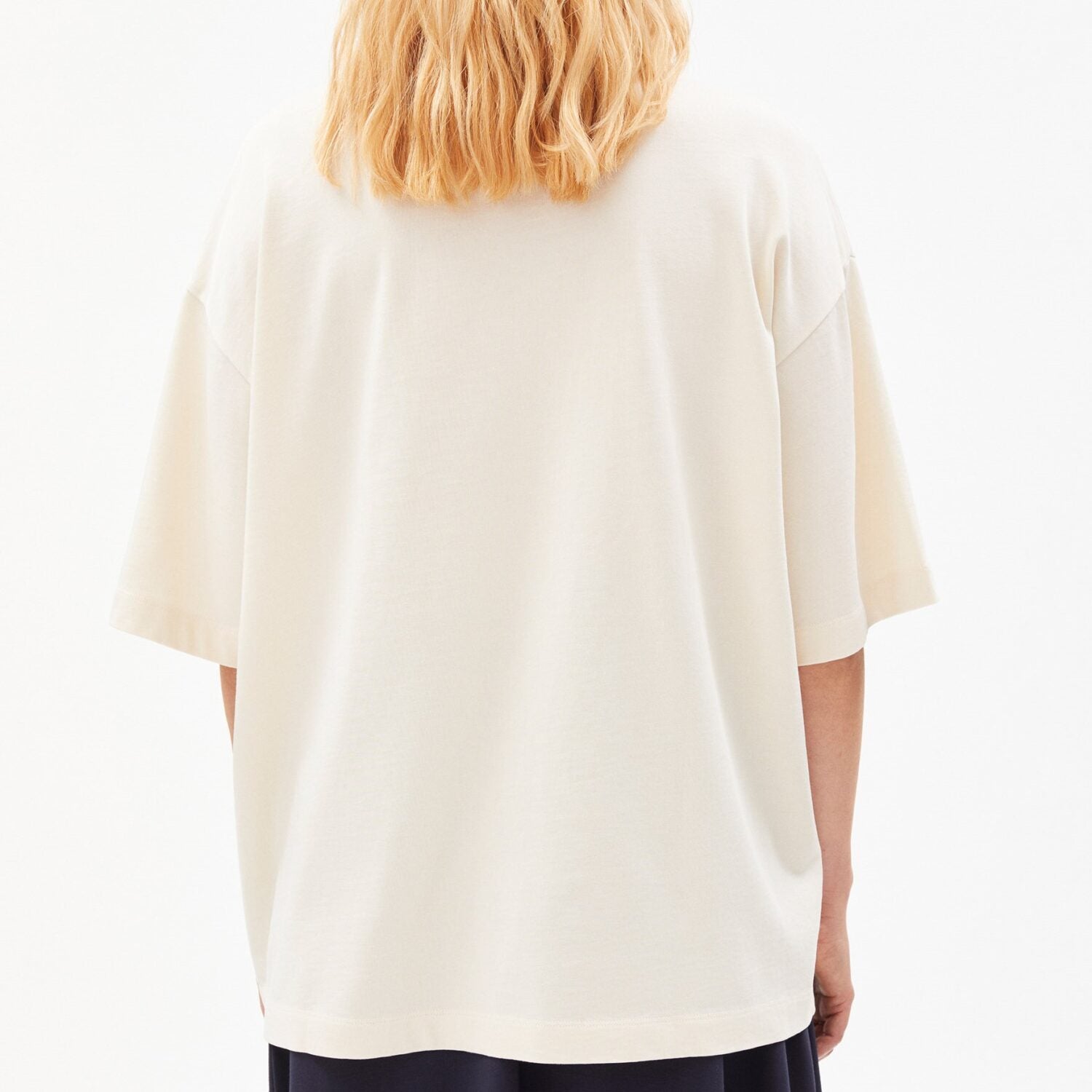 ARMEDANGELS Damen Oversize T-Shirt "LAURAA FAN CLUB" - undyed