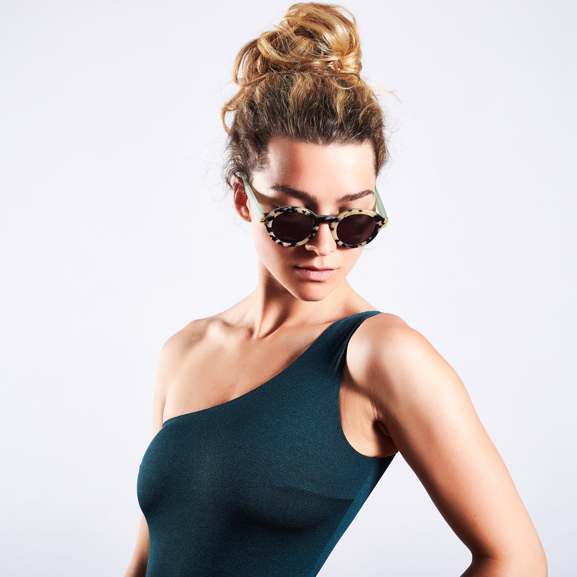MYMARINI Badeanzug "ONESHOULDER" bronze-teal