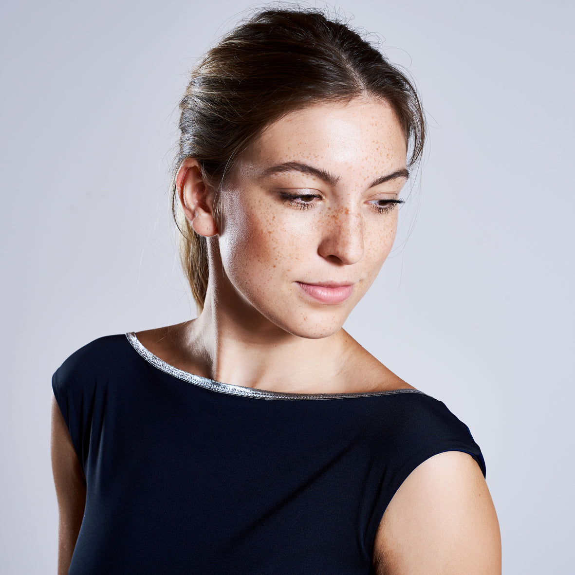 Mymarini-Badeanzug-SeabodyShine-black navy