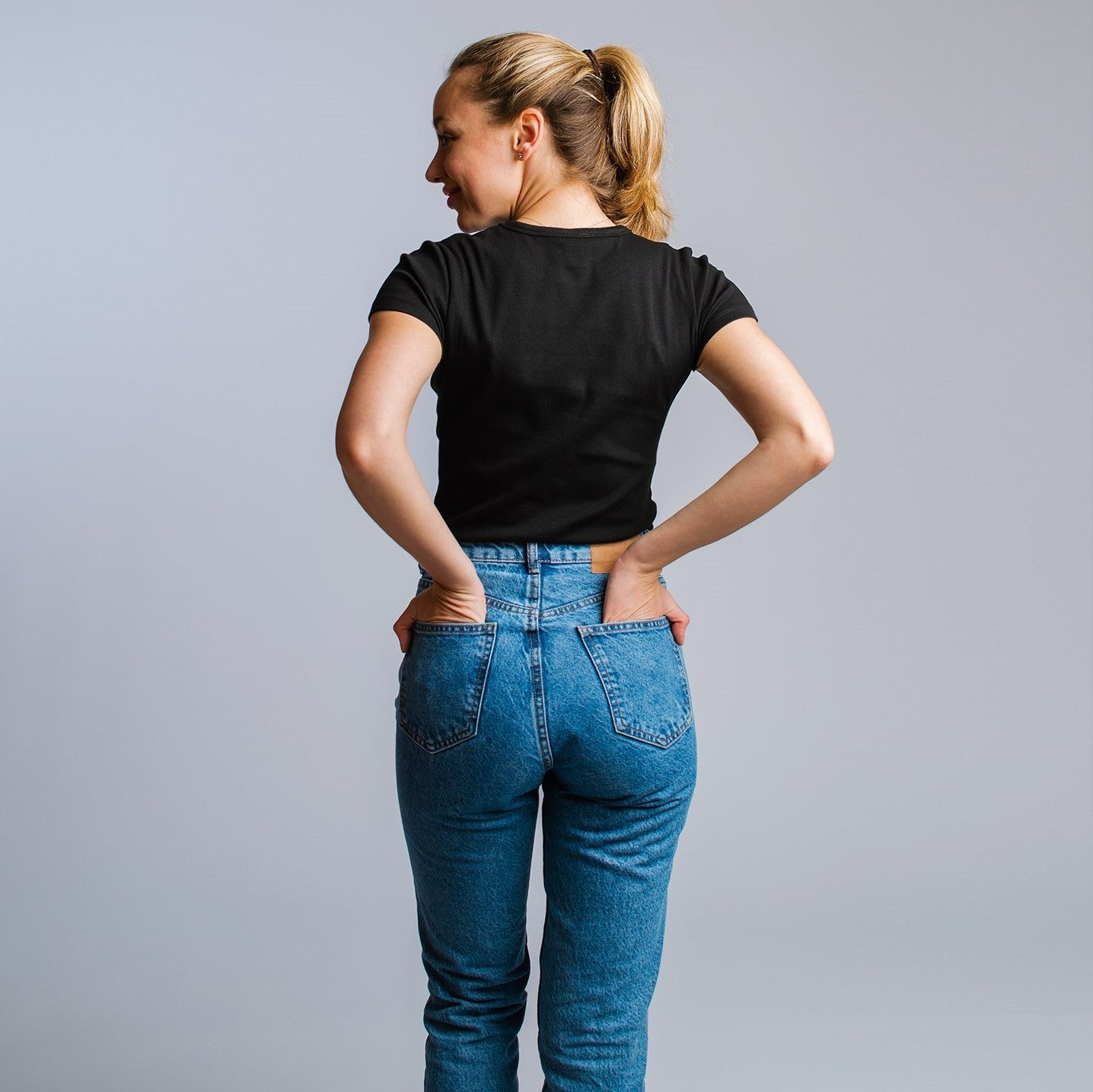 Honest Basics Women Ribbed T-Shirt