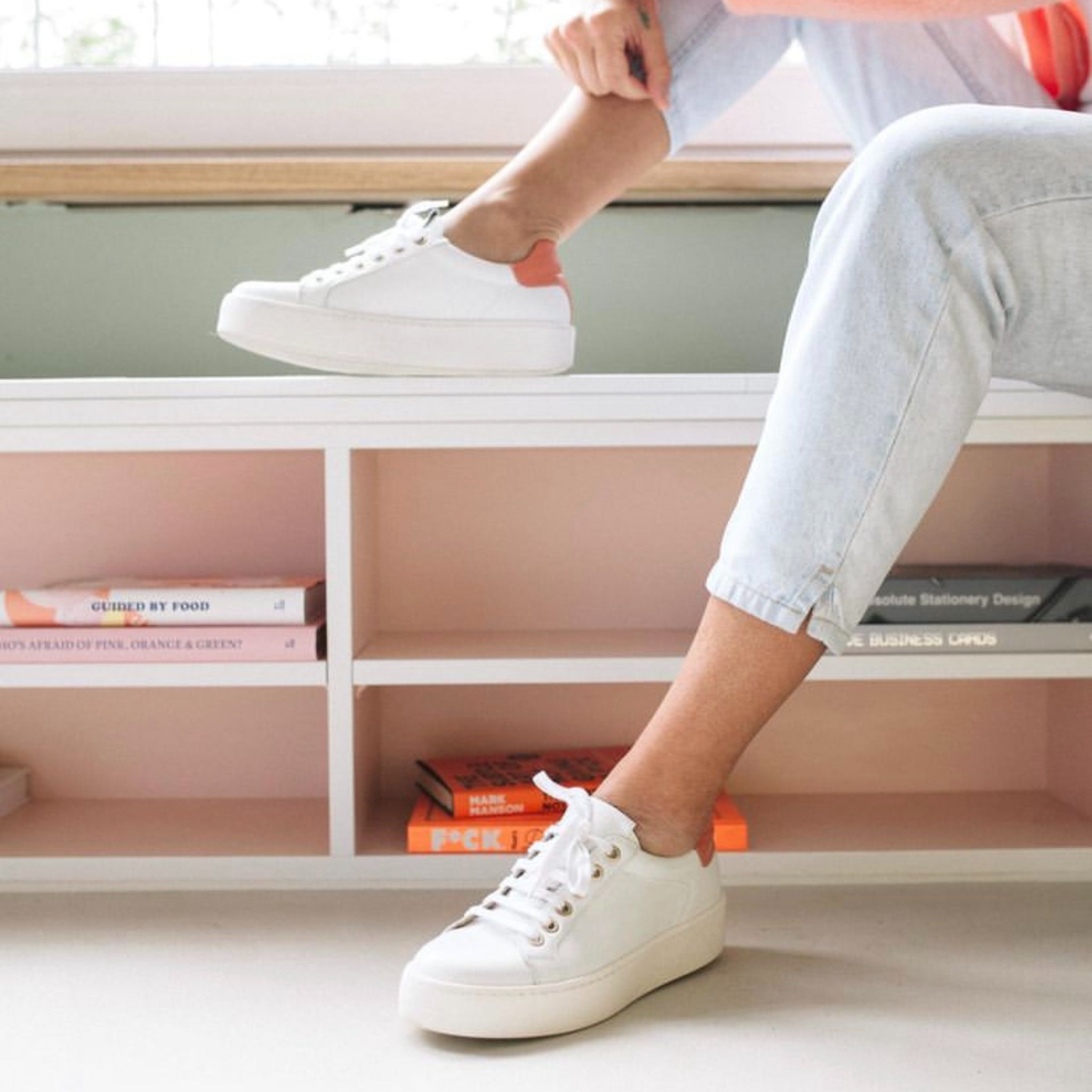 Jutelaune Tennis Sneakers 37 Apricot