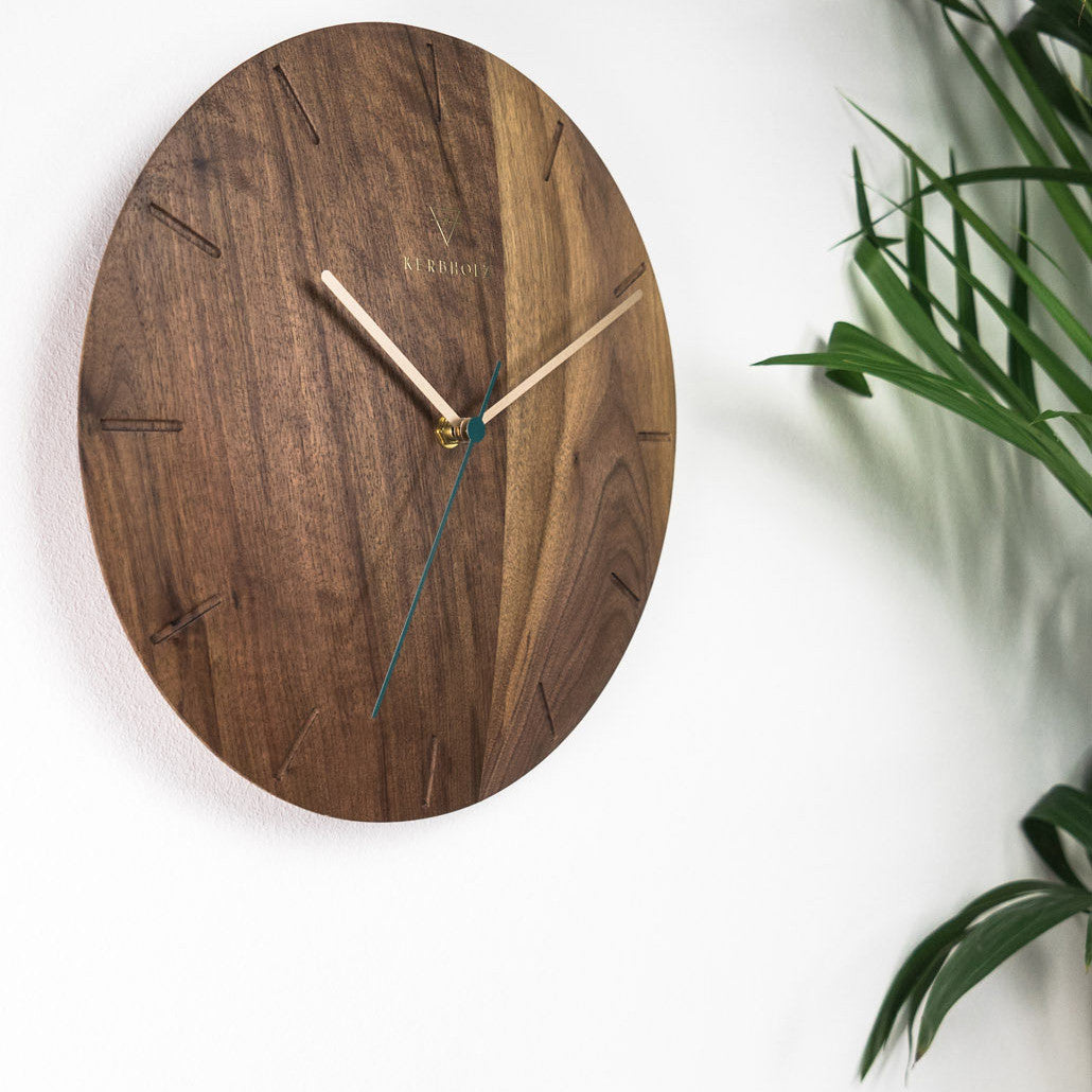 KERBHOLZ Wanduhr "UFO CLOKK"
