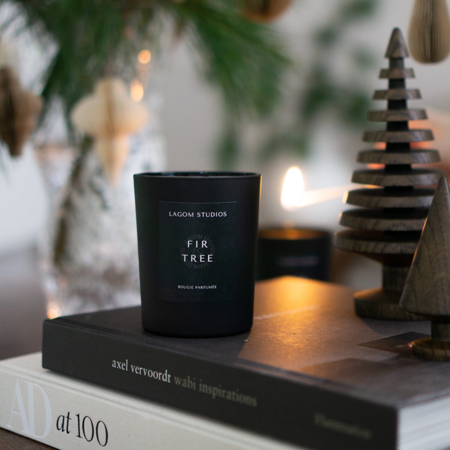 LAGOM STUDIOS Winter Duftkerze "Fir Tree" 180 g