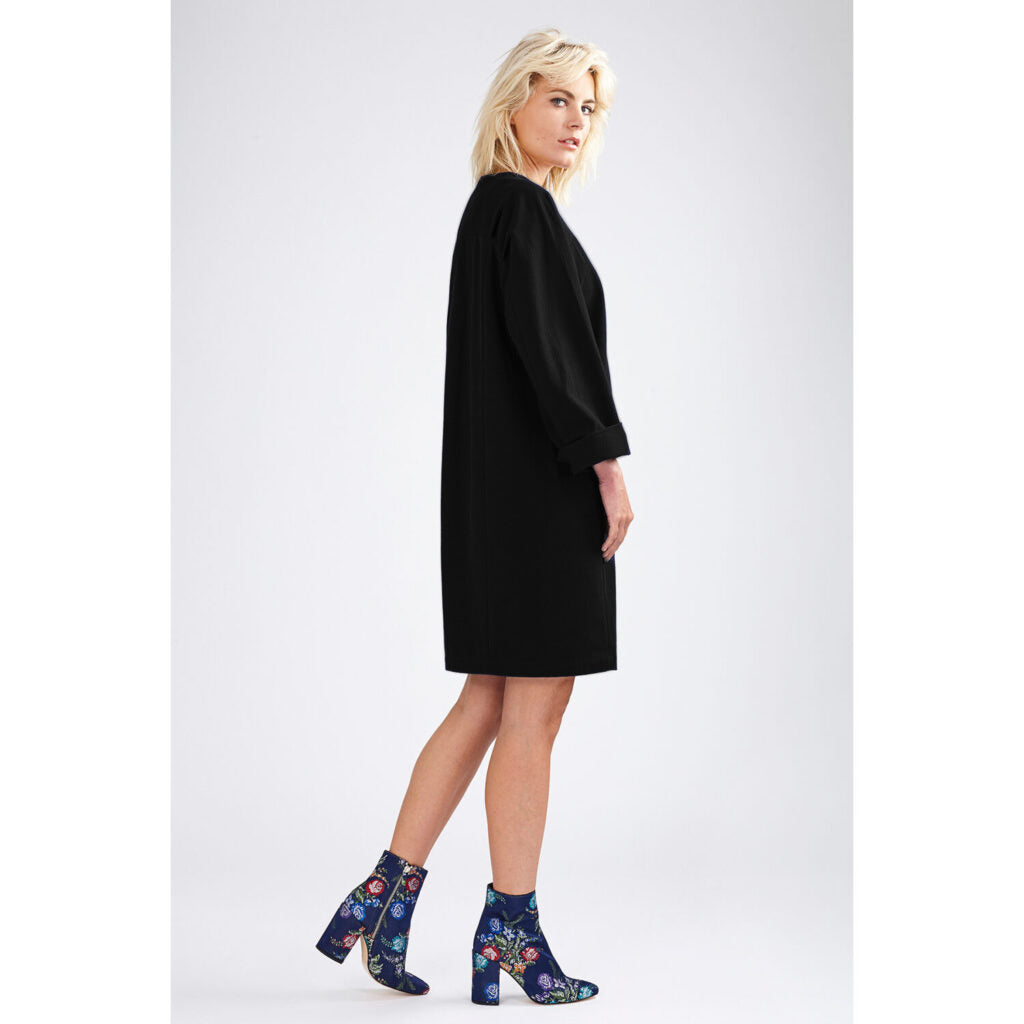 LangerChen_Labelle_black2