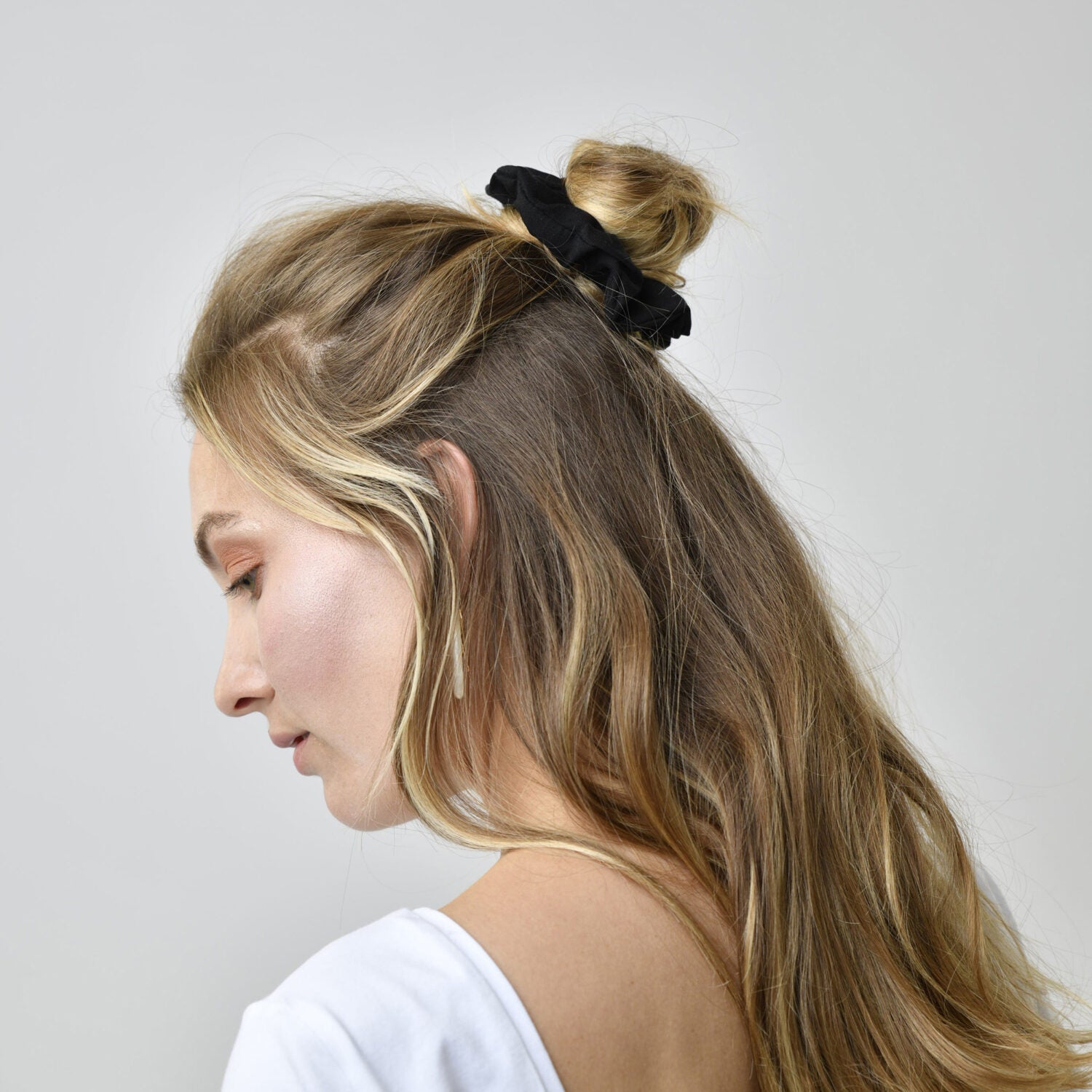 Lovjoi Scrunchie "SEDGES" - Schwarz