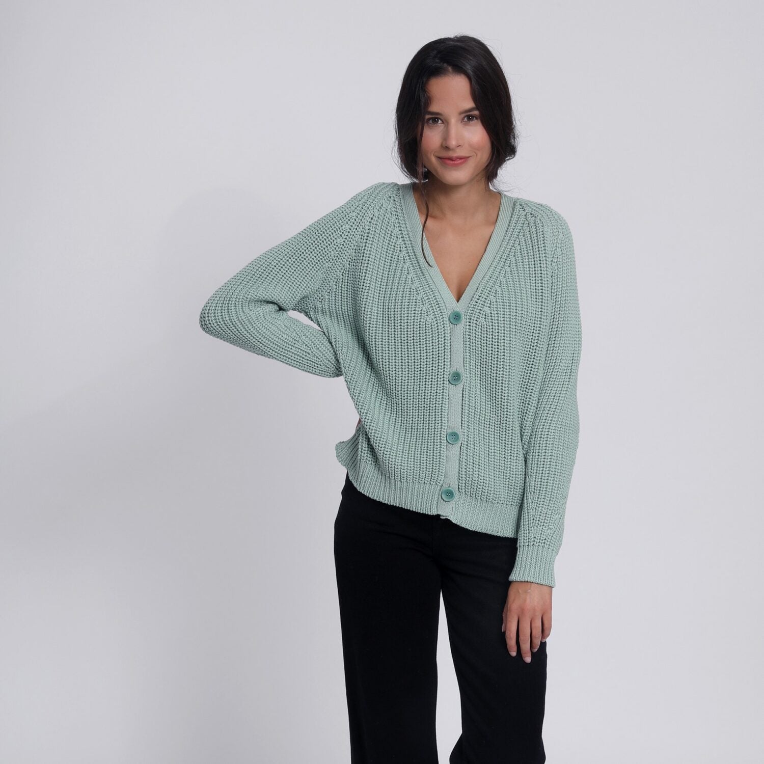 Lovjoi_Knitwear_TUPUNI_Jade_02