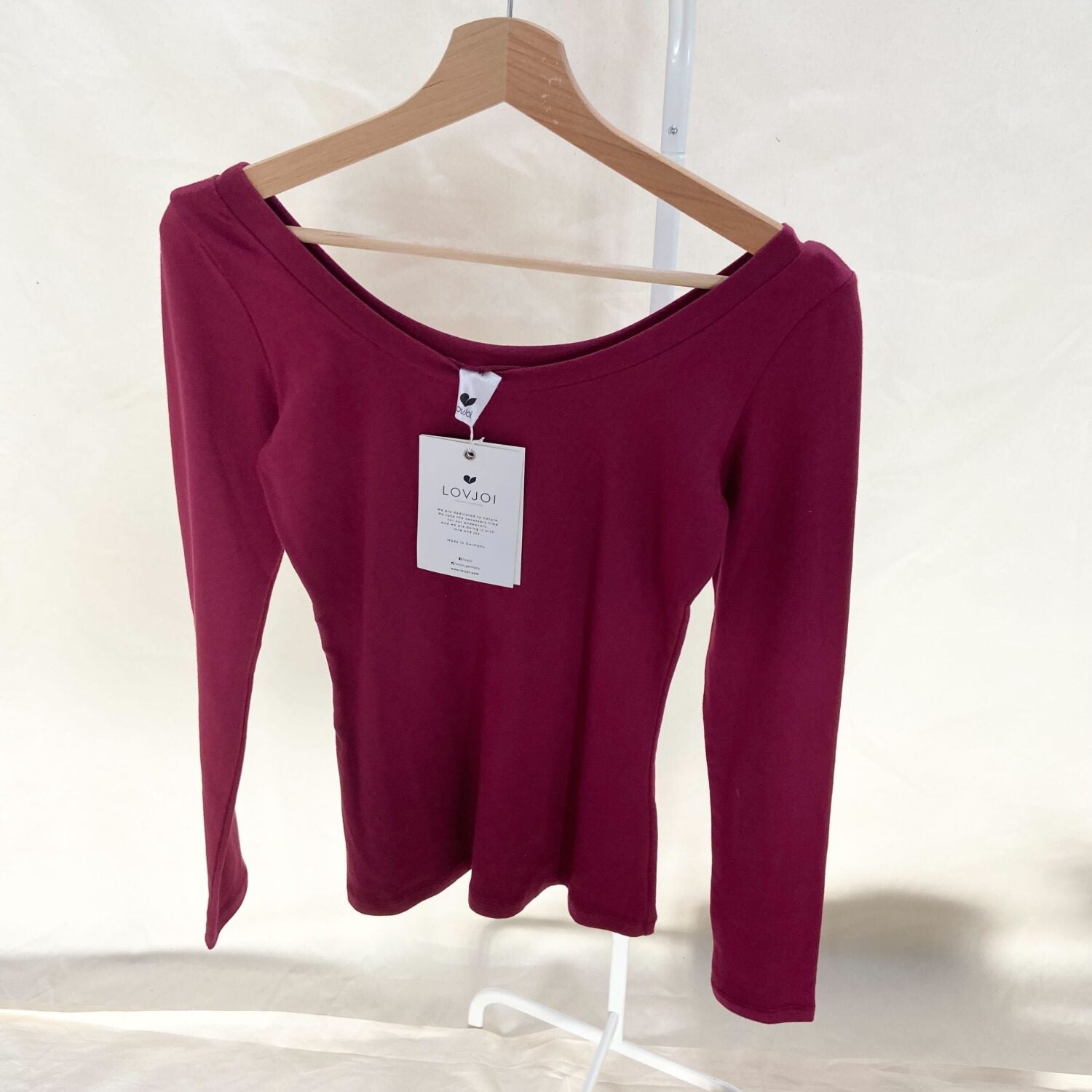 Lovjoi Longsleeve in Brombeere Größe S - Dritte Wahl