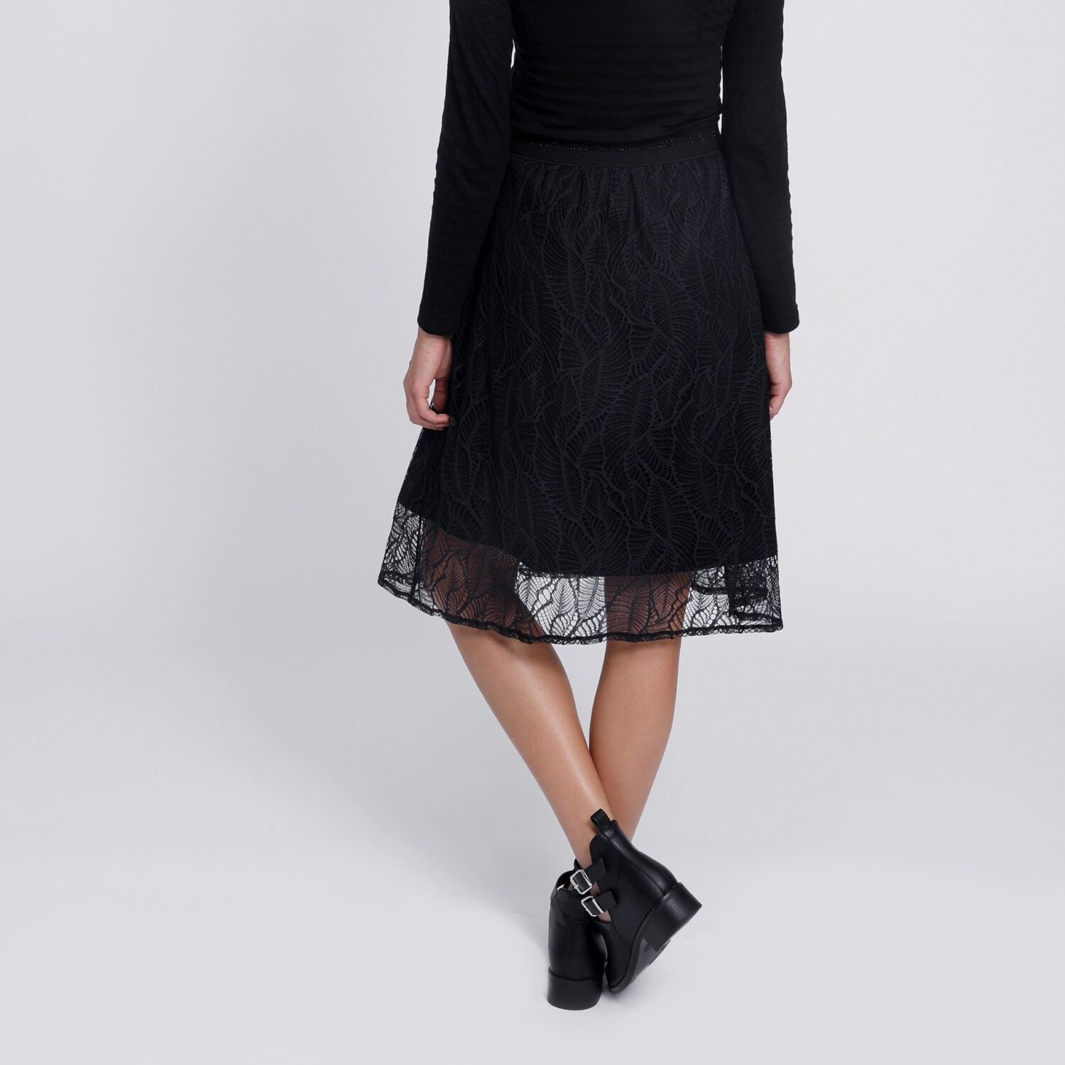 Lovjoi_TARU_Black_04