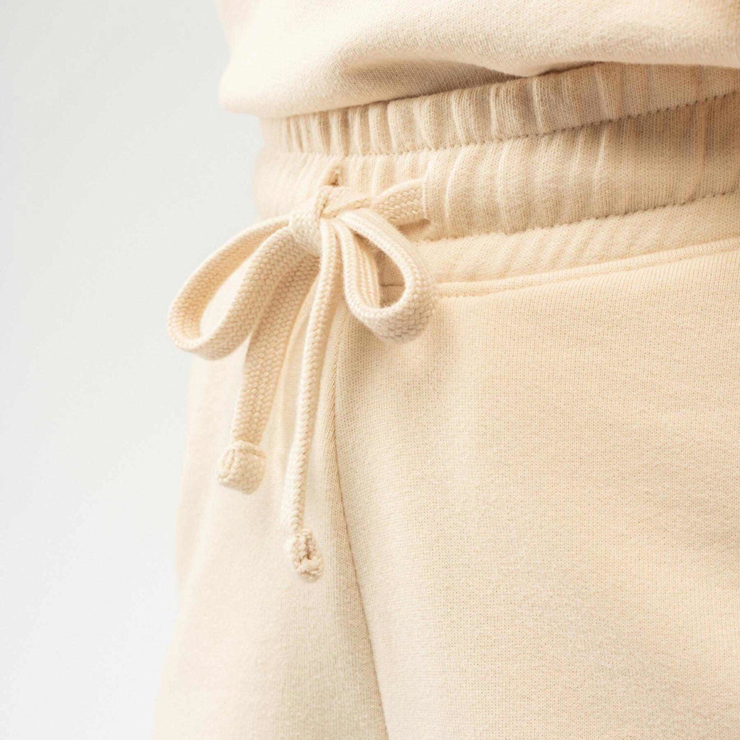MELA Damen French Terry Shorts "AARANY" - Oat