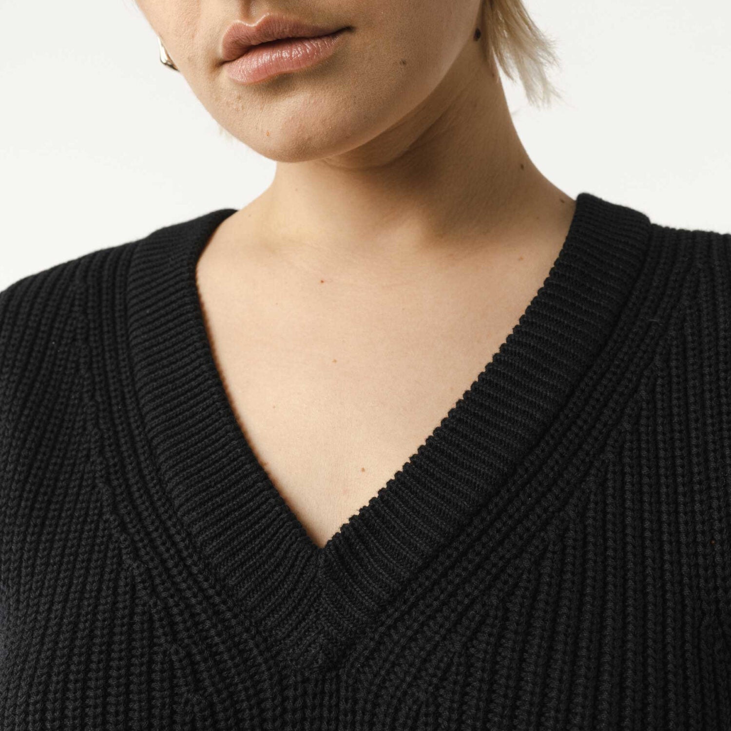 MELA Damen Pullunder DAYITA - schwarz_5