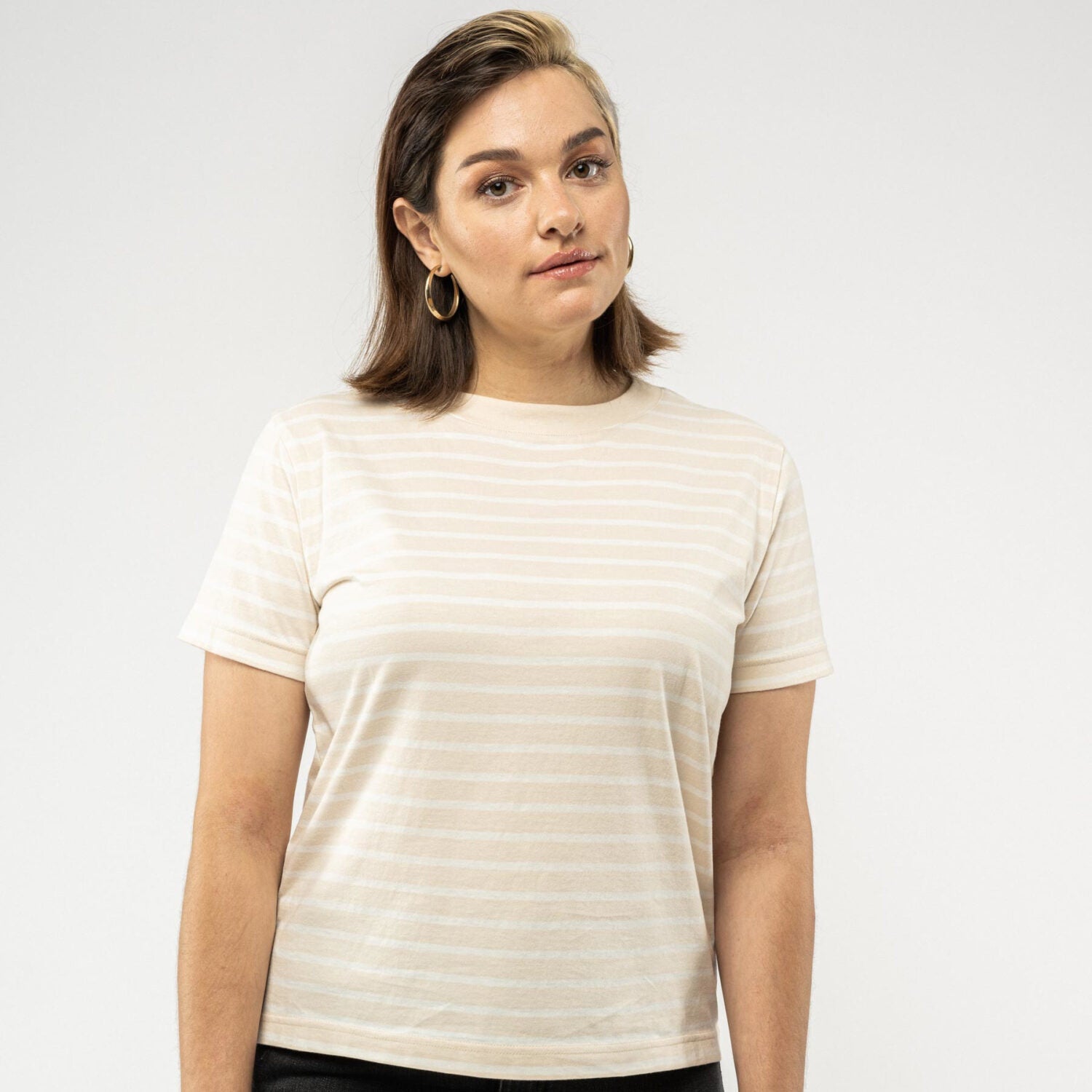 MELA Damen T-Shirt KHIRA - oatweiß gestreift_1
