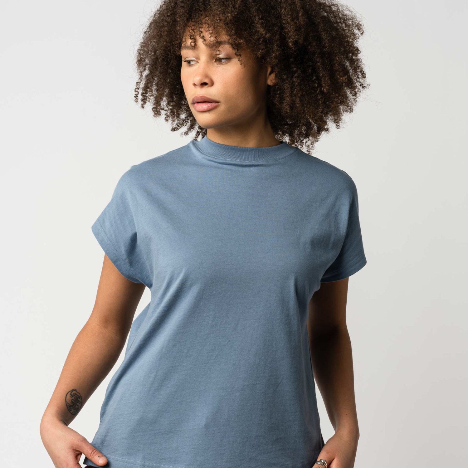 MELA Damen T-Shirt "MADHU" - pasty blue