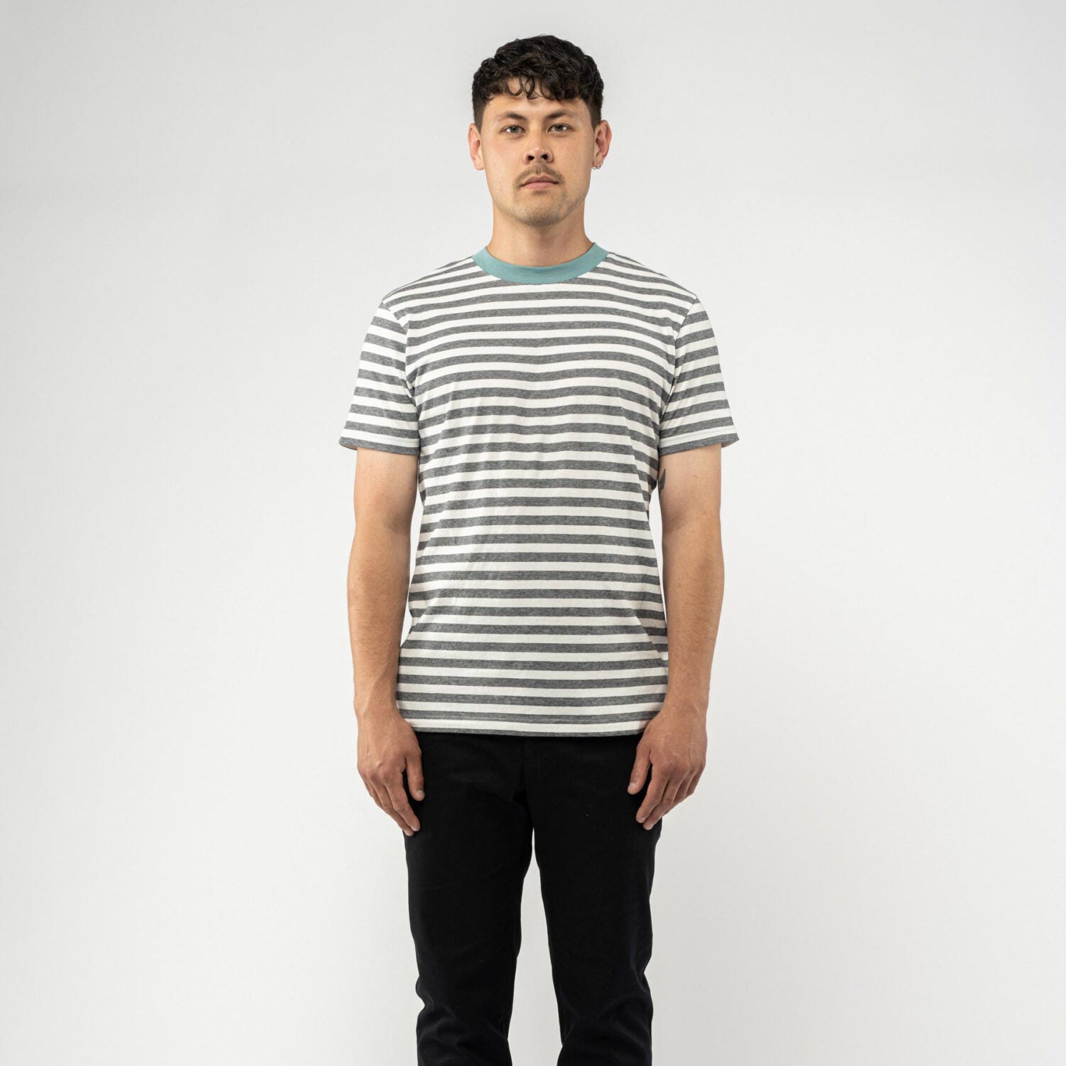 MELA Herren T-Shirt "AVAN" - Thin Stripes - Turquoise