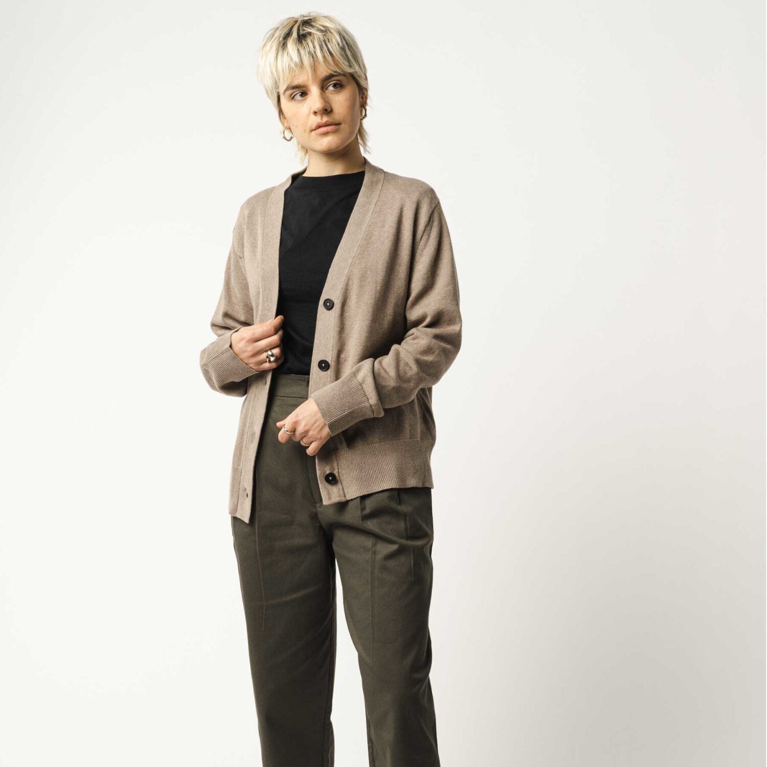 MELA Leichter Damen Cardigan mit V-Ausschnitt "SURINA" - hazel-melange