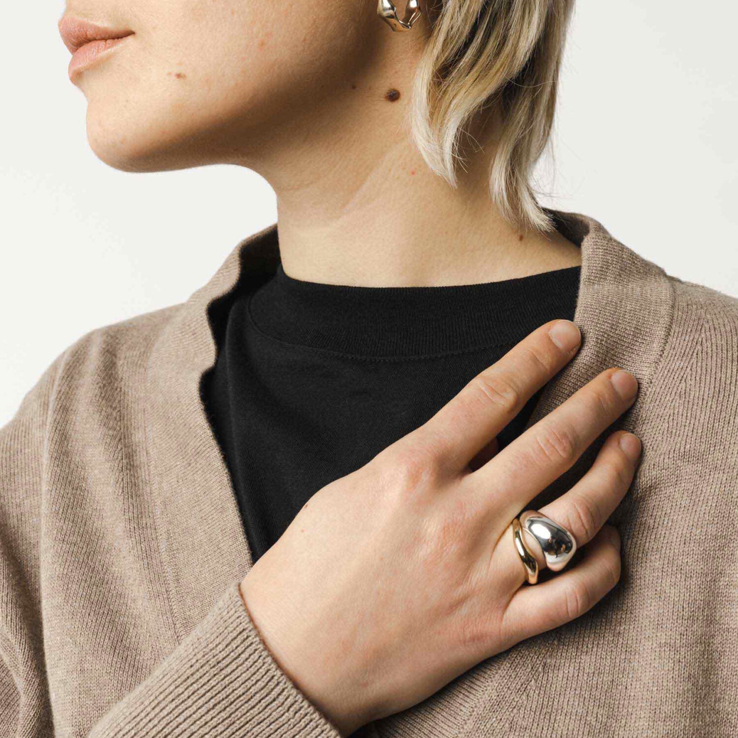MELA Leichter Damen Cardigan mit V-Ausschnitt "SURINA" - hazel-melange