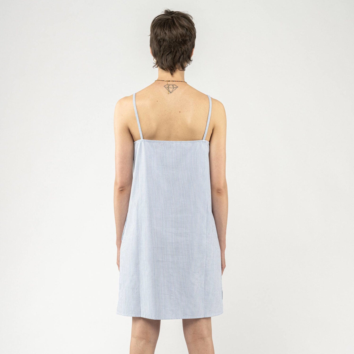 MELA Trägerkleid mit Knopfleiste MAJANDRA - Blue Stripes_3