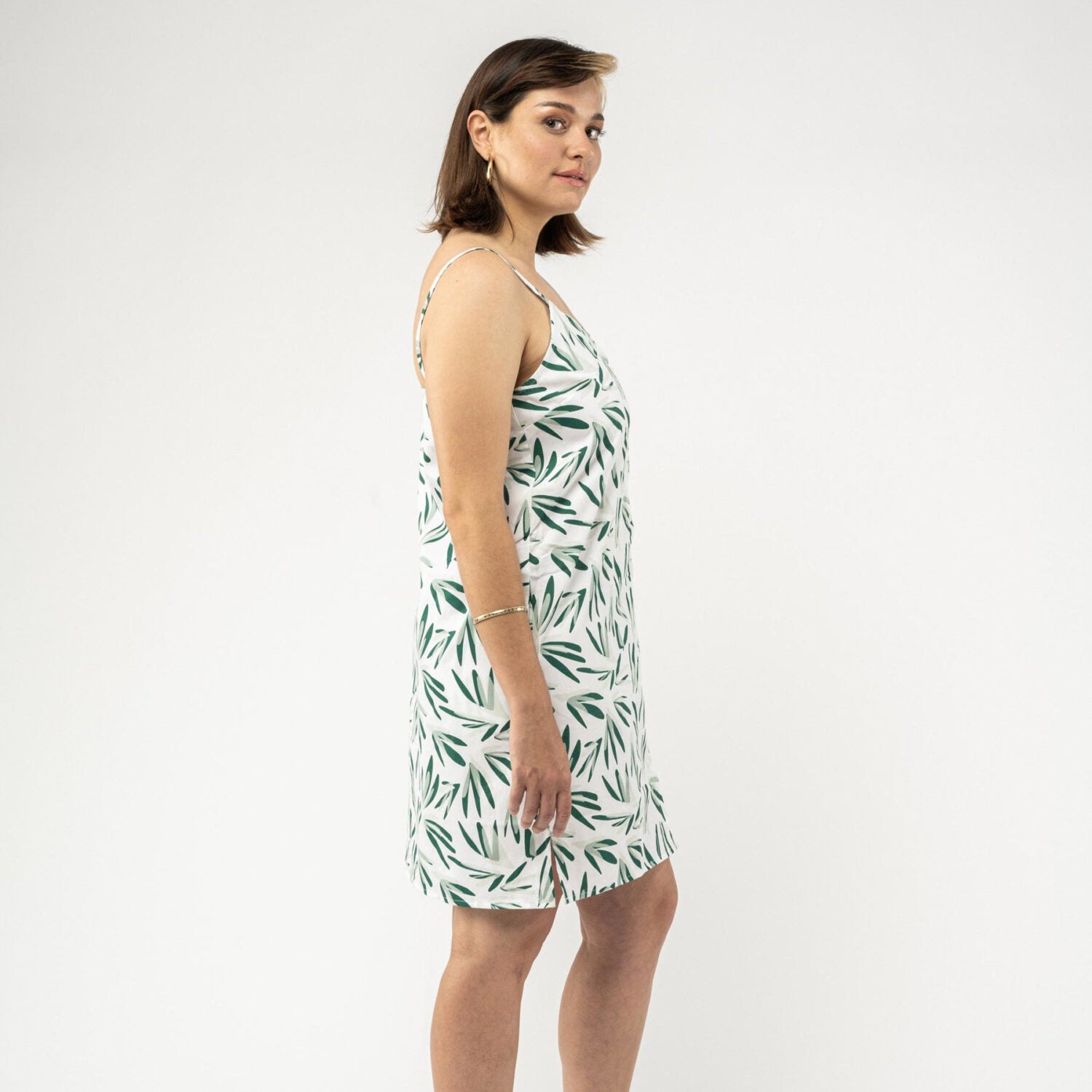 MELA Trägerkleid mit Knopfleiste "MAJANDRA" - leaf