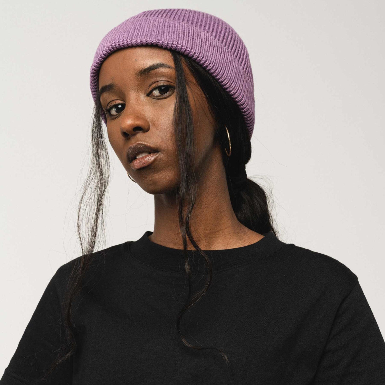 MELA Unisex Kurze Rippstrick Mütze "RAFI" - lila