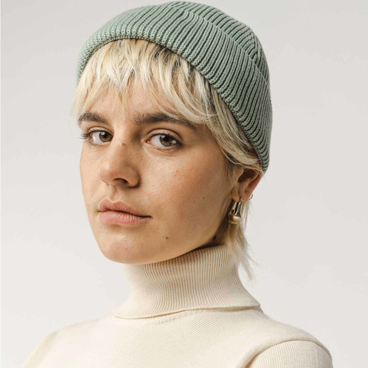 MELA Unisex Kurze Rippstrick Mütze "RAFI" - mint