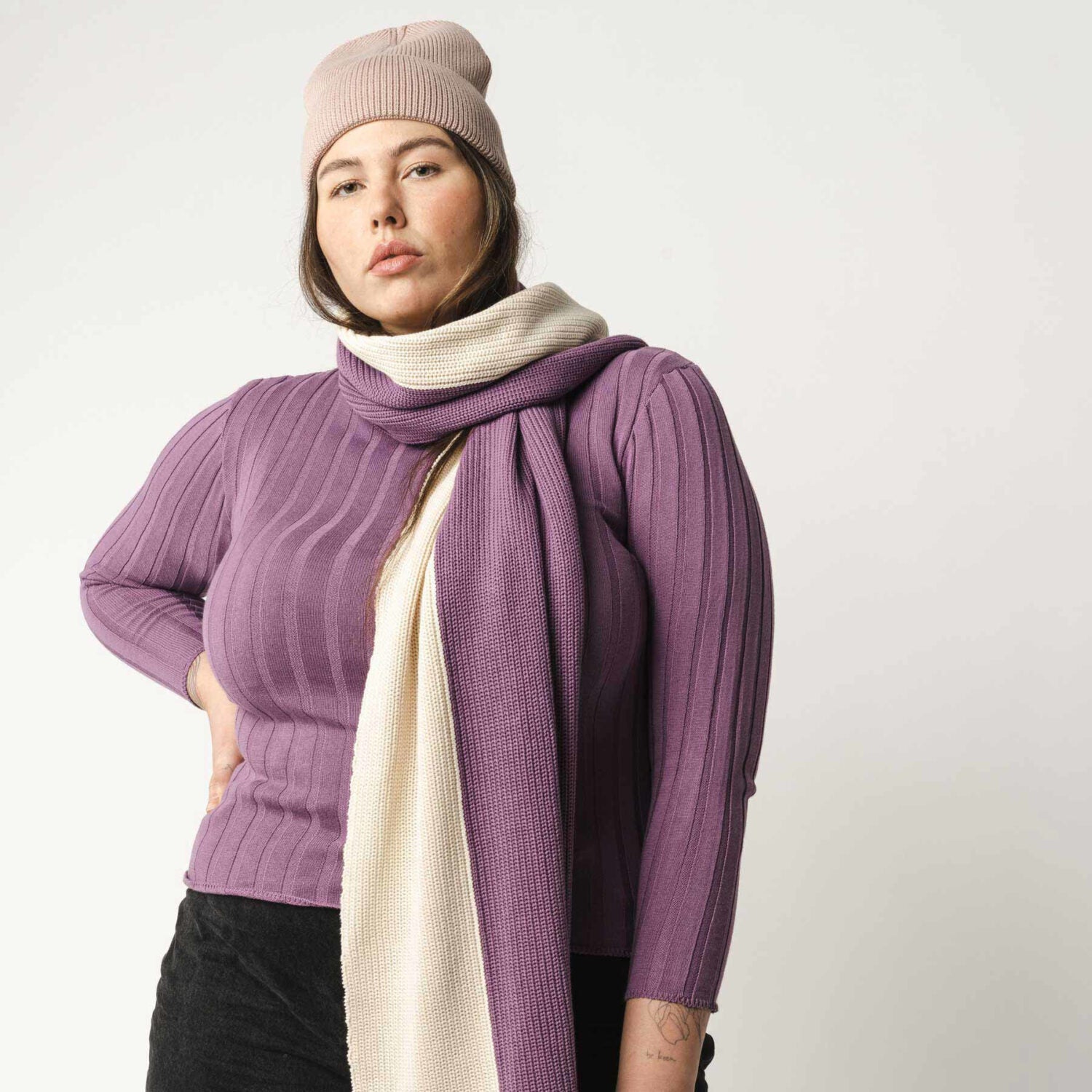 MELA Unisex Rippstrick Schal "KAZIM" - lila-cream