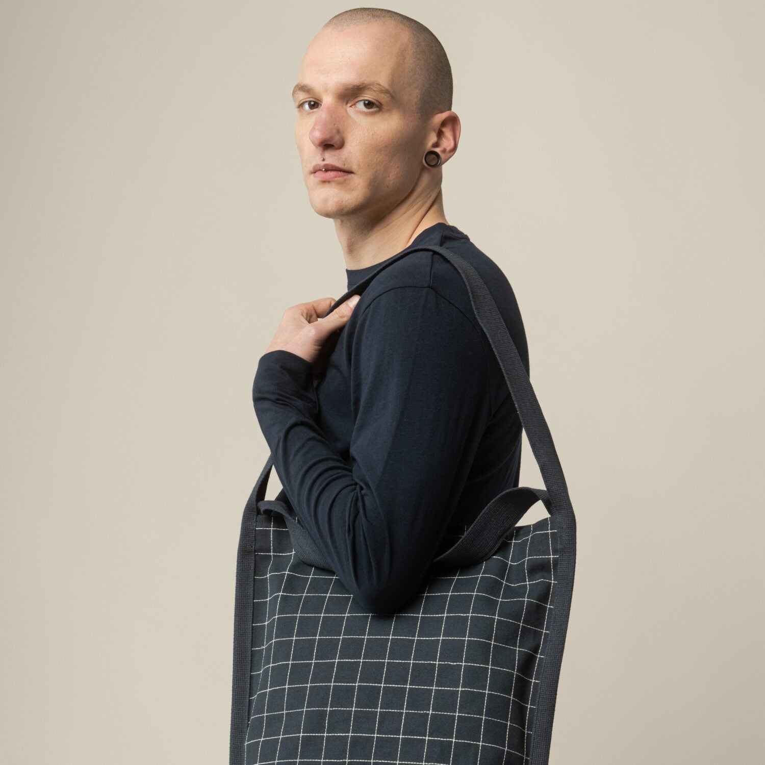 MELA_Aditi_Men_blue grid_01