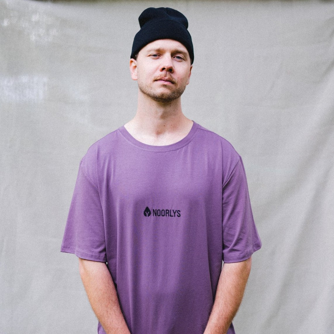 Noorlys Unisex T-Shirt "NOLDI" - Grapeade
