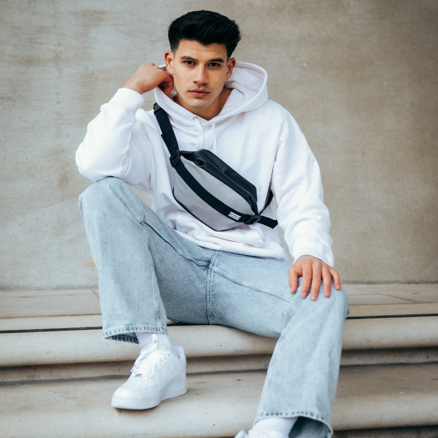 OAK25 reflektierende Bauchtasche "Carryall Sling"