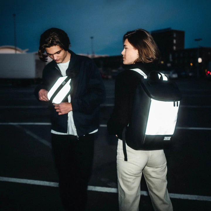 OAK25 reflektierende Bauchtasche "Carryall Sling"