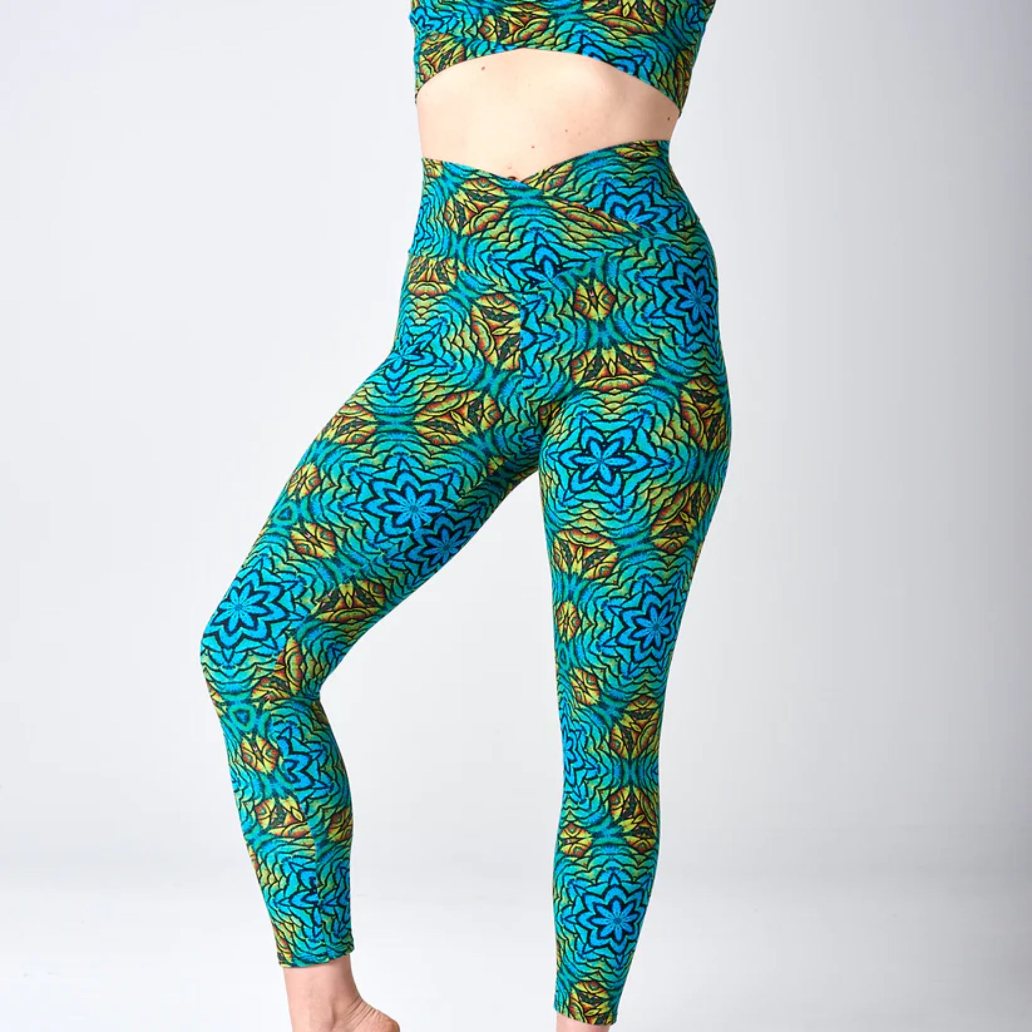 BUDEVI Yoga Leggings XL Krishna