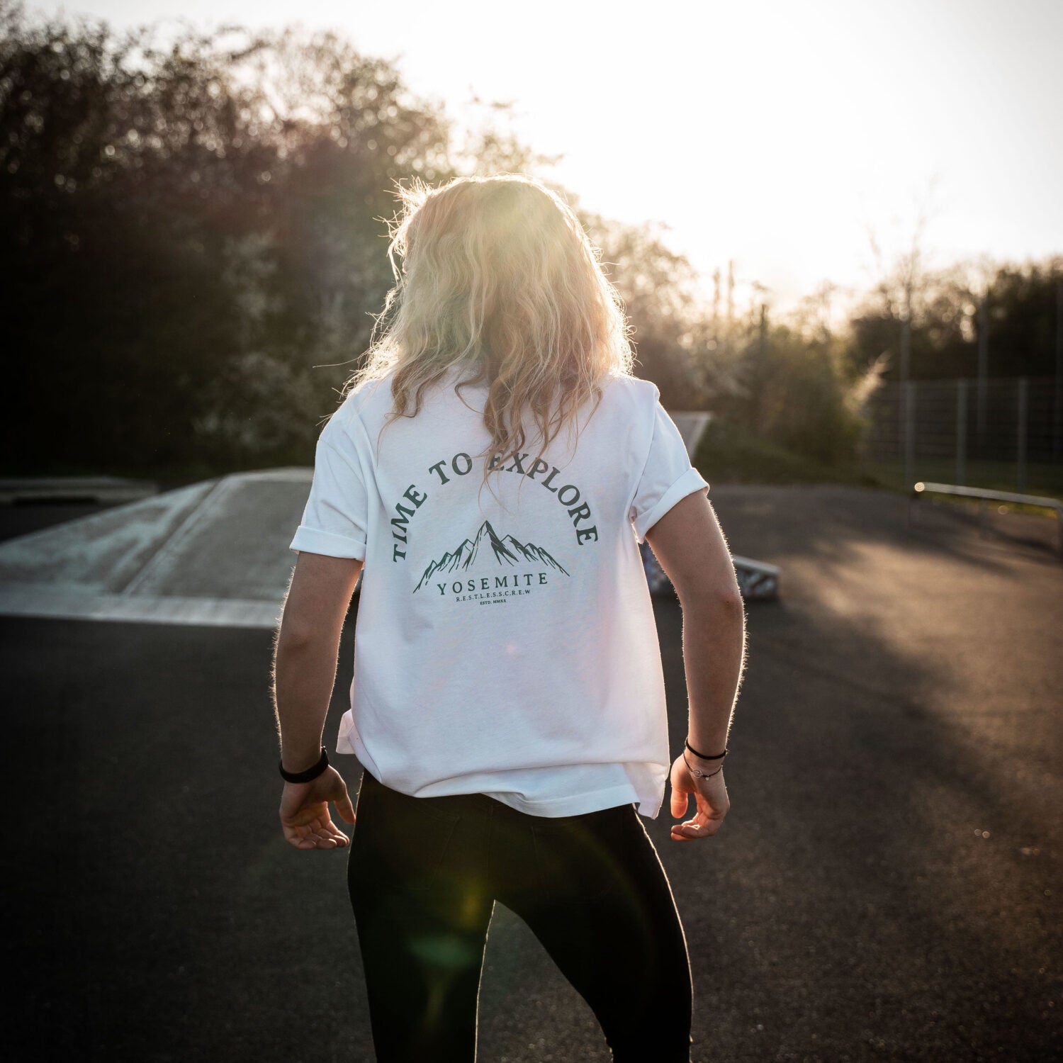 Restless Crew Damen T-Shirt YOSEMITE - White_1.1