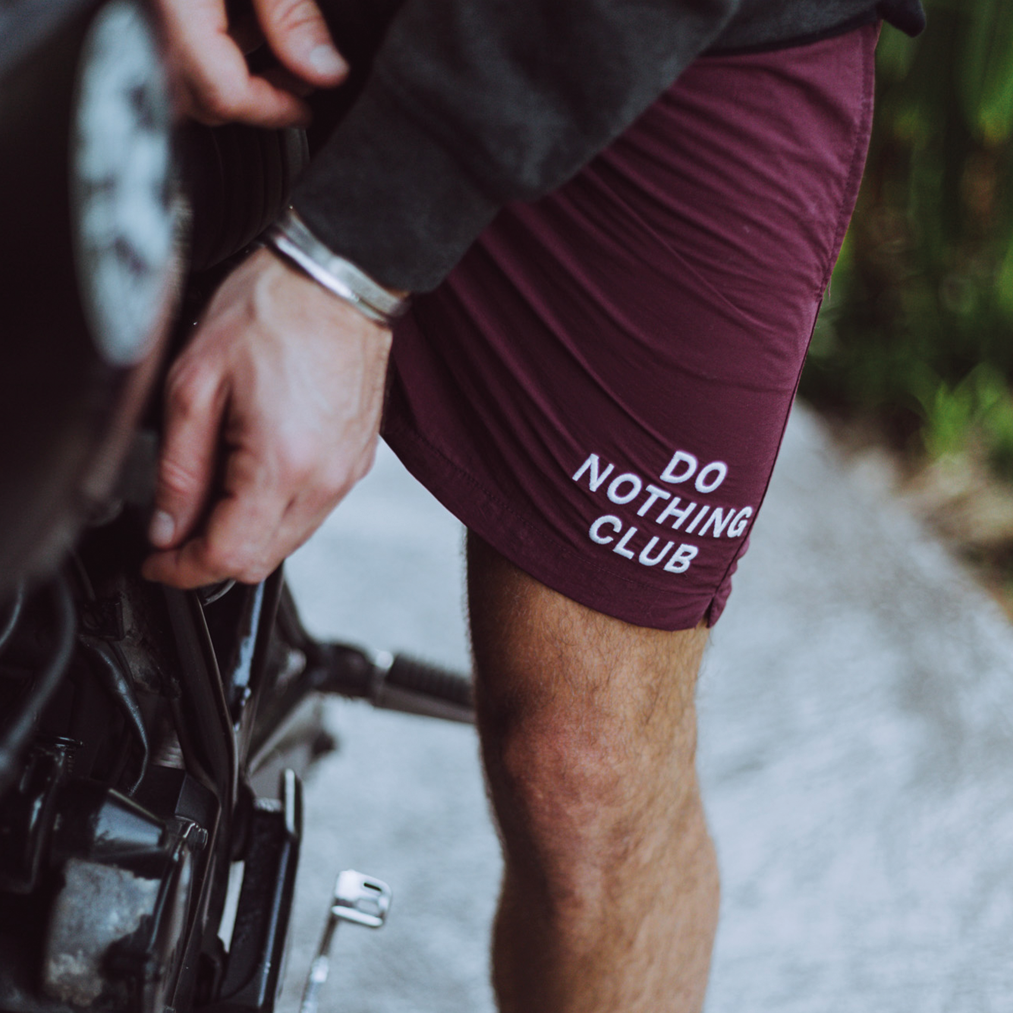 On Vacation Unisex Swim Shorts "Do Nothing Club" - Bordeaux