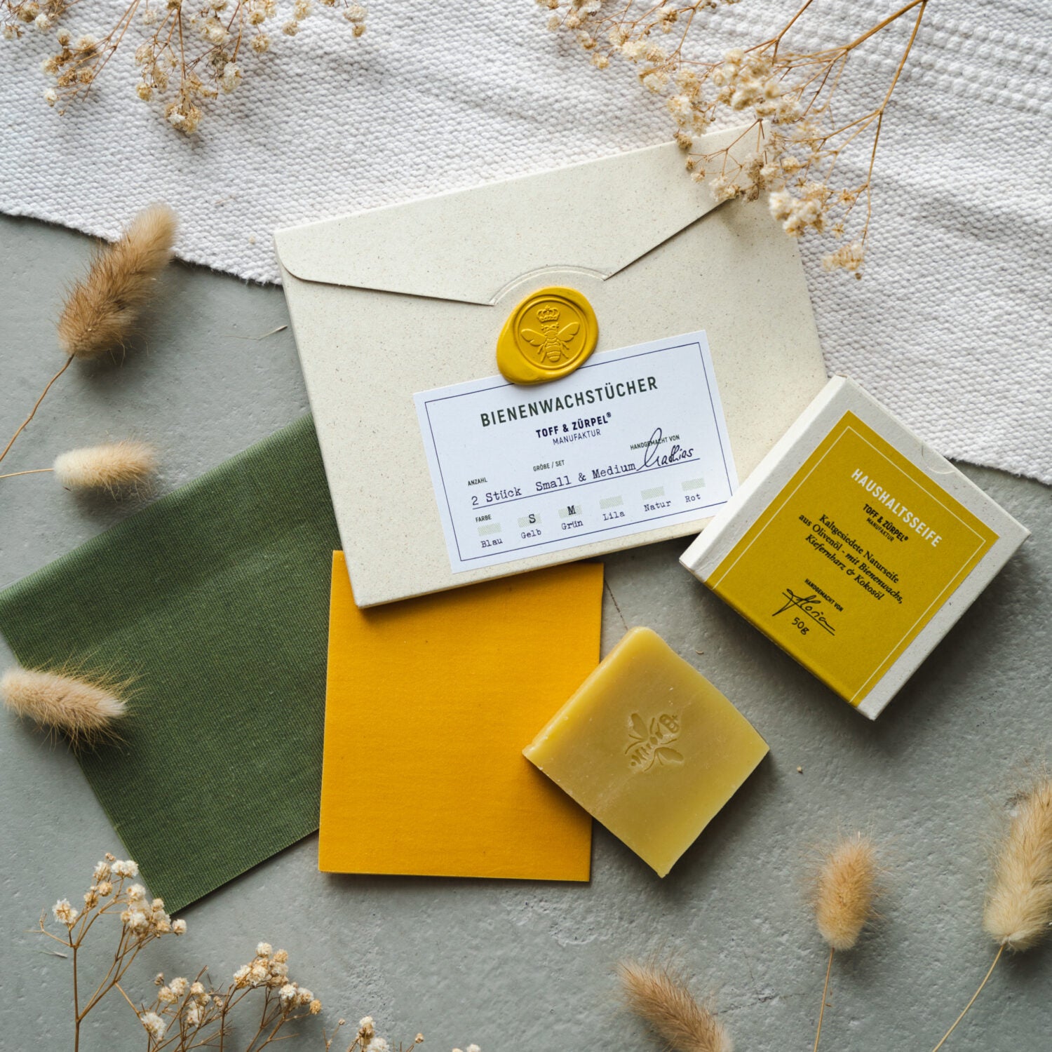Toff & Zürpel Bundle "Bienenwachstuch 2er Set + Seife"