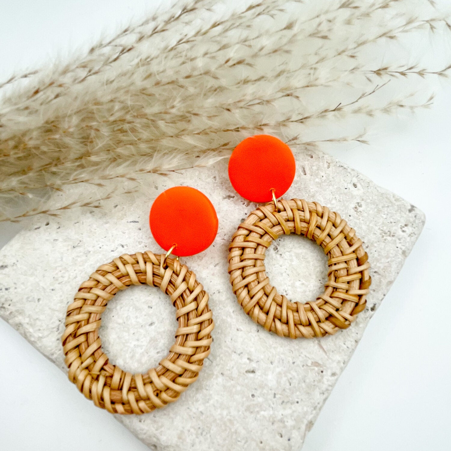 Vagabundobjects_Rattan_Orange_02