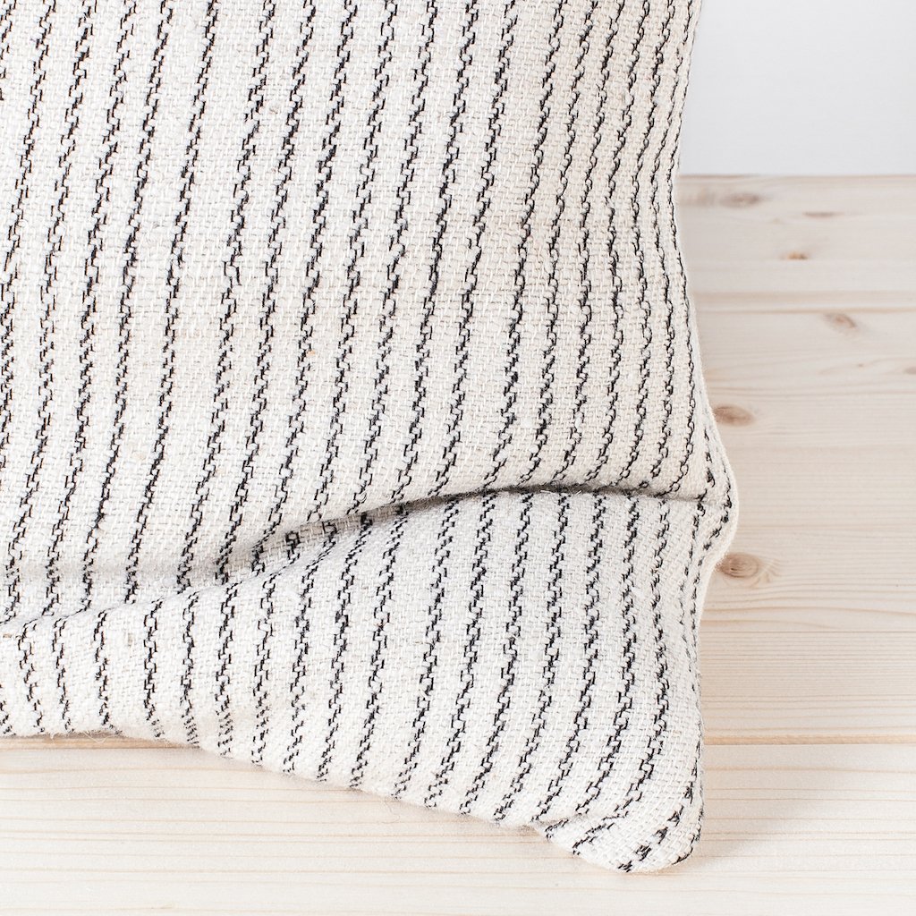 atisan Kissenhülle Lupa aus Bananenfaser und Baumwolle