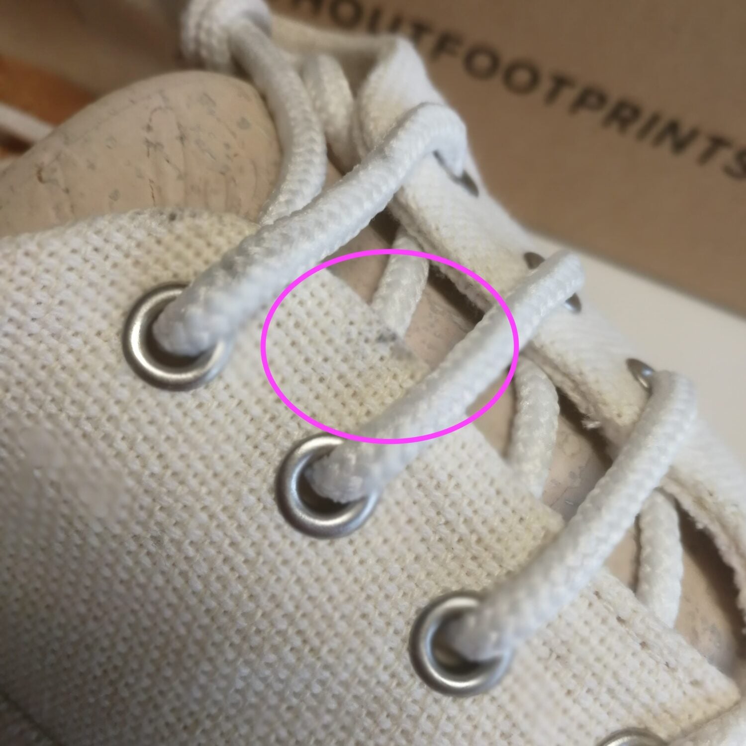 bleed clothing ECO4 Sneaker Weiß Makel (2)