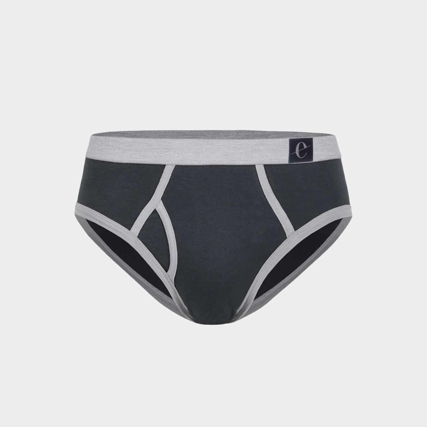 Dunkelgraue Herrenunterhose mit hellgrauem Bund und Akzenten, vorne ein kleines Logo.