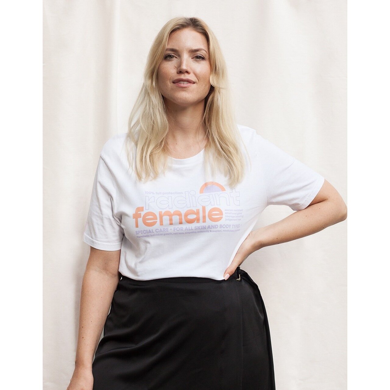 ADIEU CLICHÉ T-Shirt "Radiant Female"