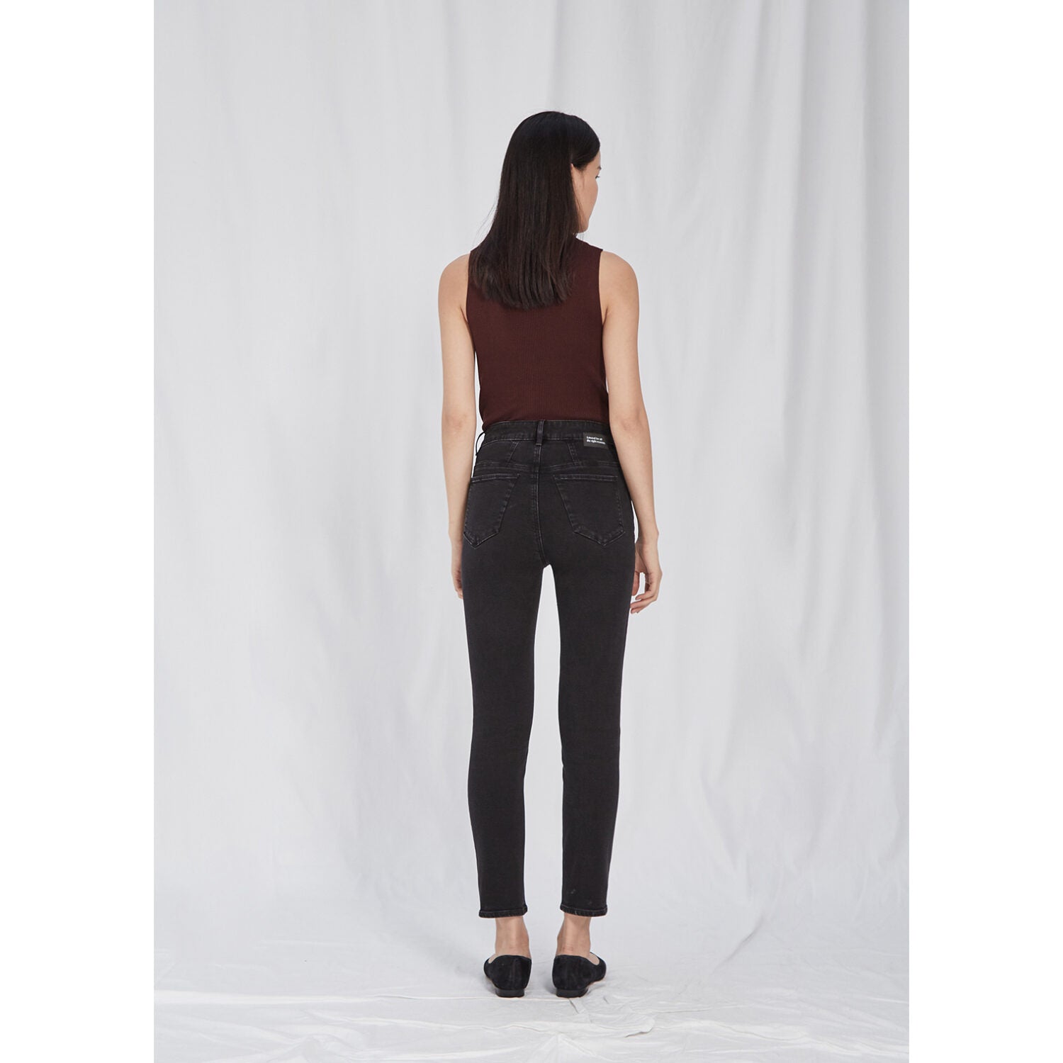 DAWN Denim "Art on broken pieces" GLORY Mom Fit