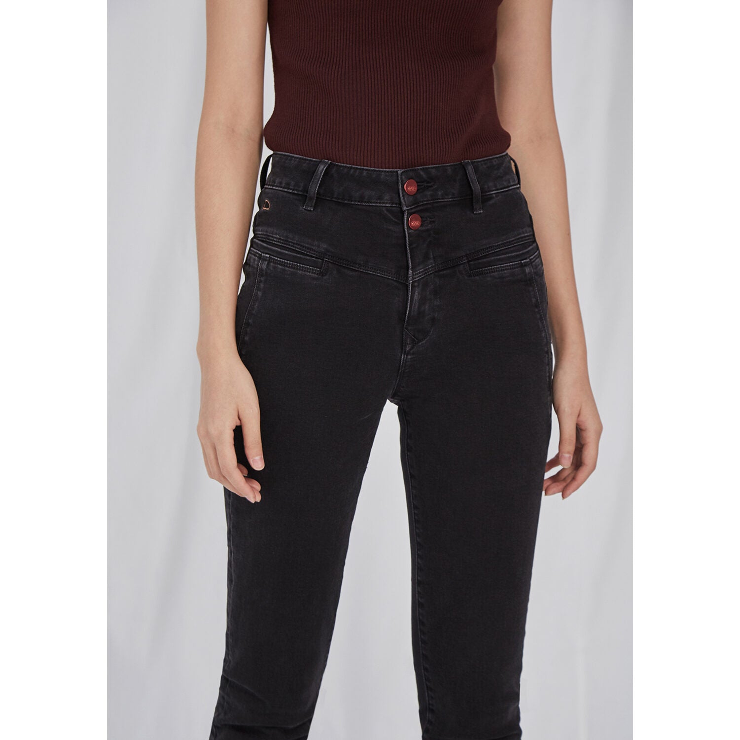 DAWN Denim "Art on broken pieces" GLORY Mom Fit Faded Black