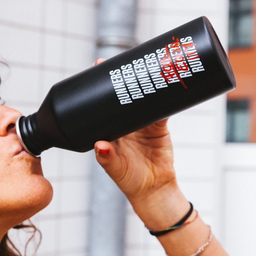 MIZU x The Good Run Wasserflasche 0,75 l "Runners for Equality"